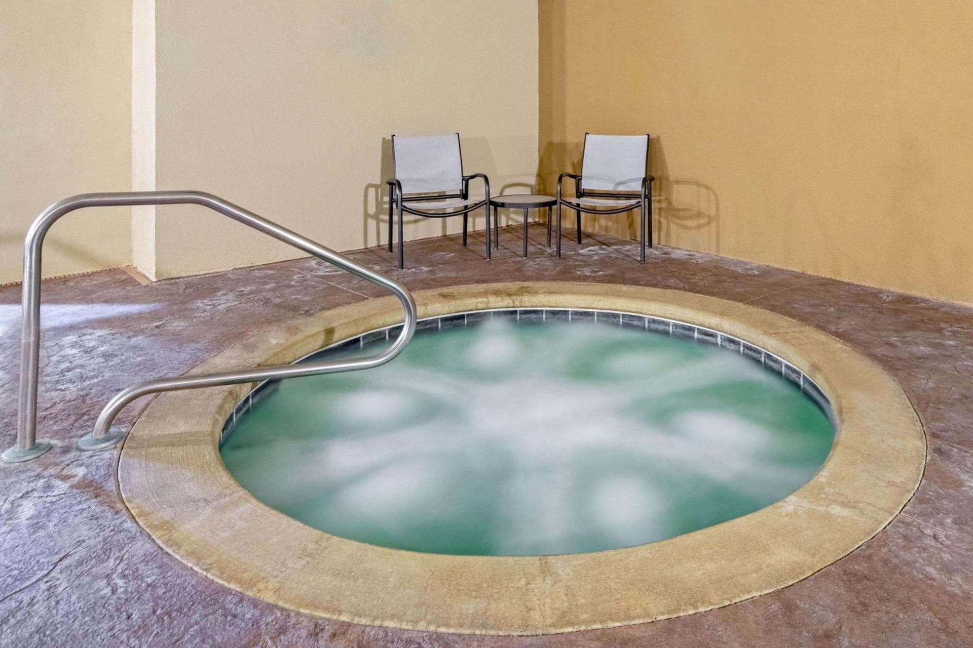 La Quinta by Wyndham Weatherford OK photo 22