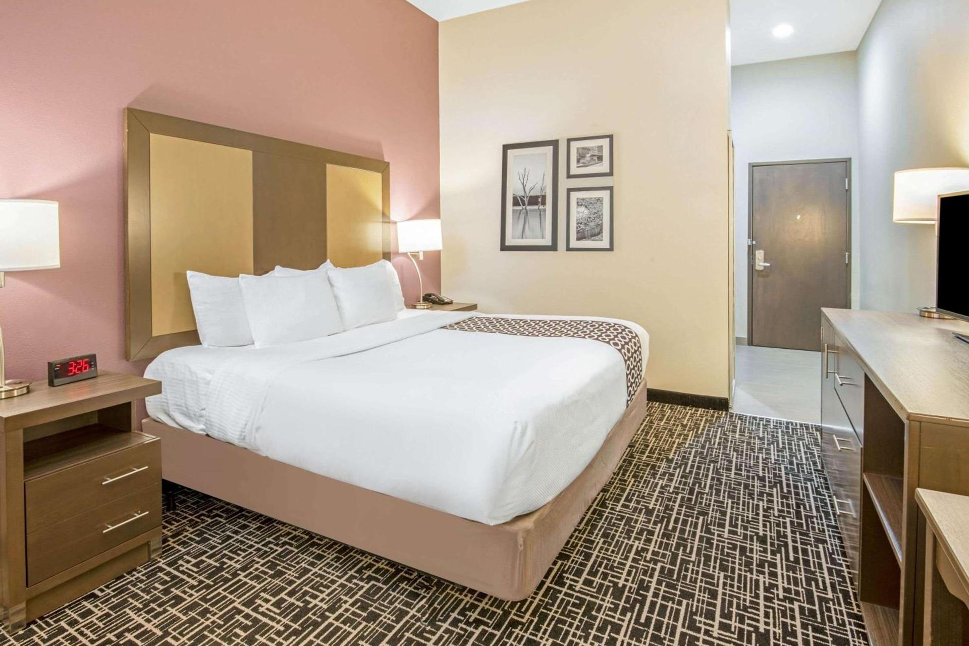 La Quinta by Wyndham Weatherford OK photo 18