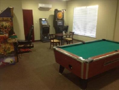 PetroStay Inn & Suites Cotulla photo 2