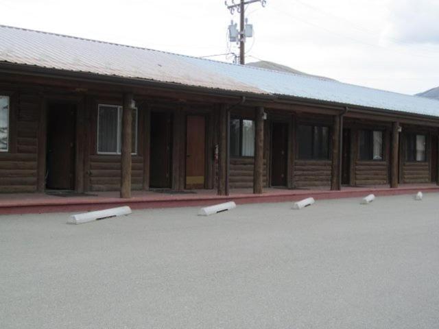 High Country Motel photo 7