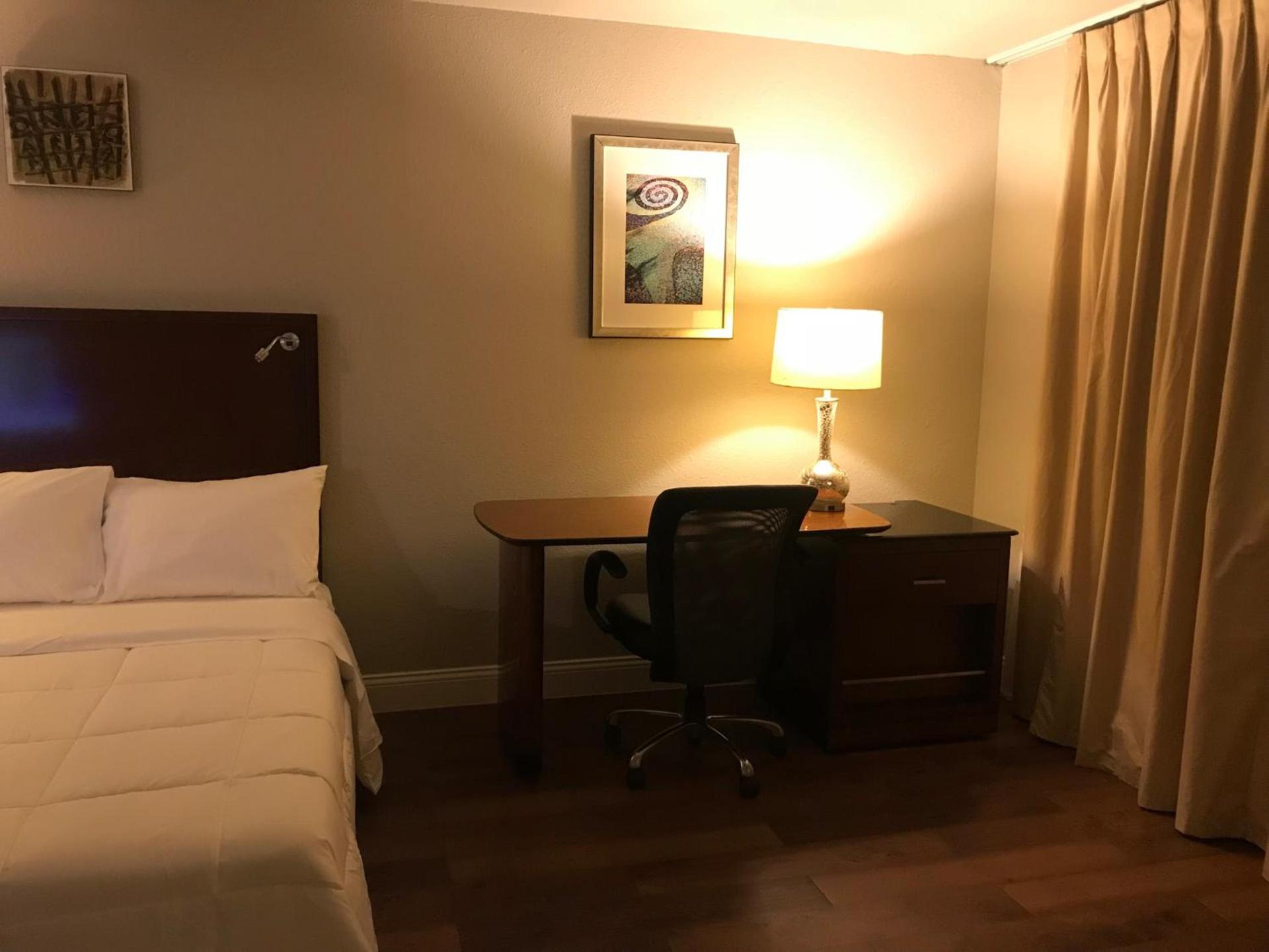Stratus Suites Boutique Hotel photo 6
