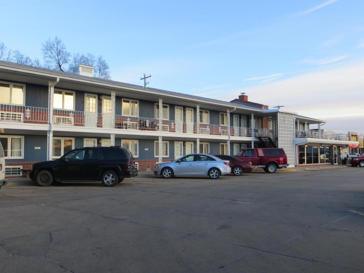 Midtown Western Inn - Kearney photo 18
