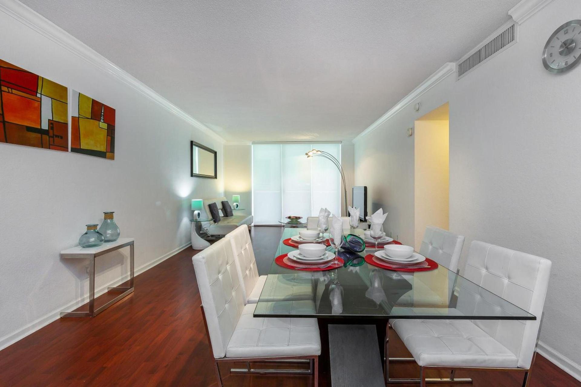 The Tides Ocean Luxury Suites photo 30