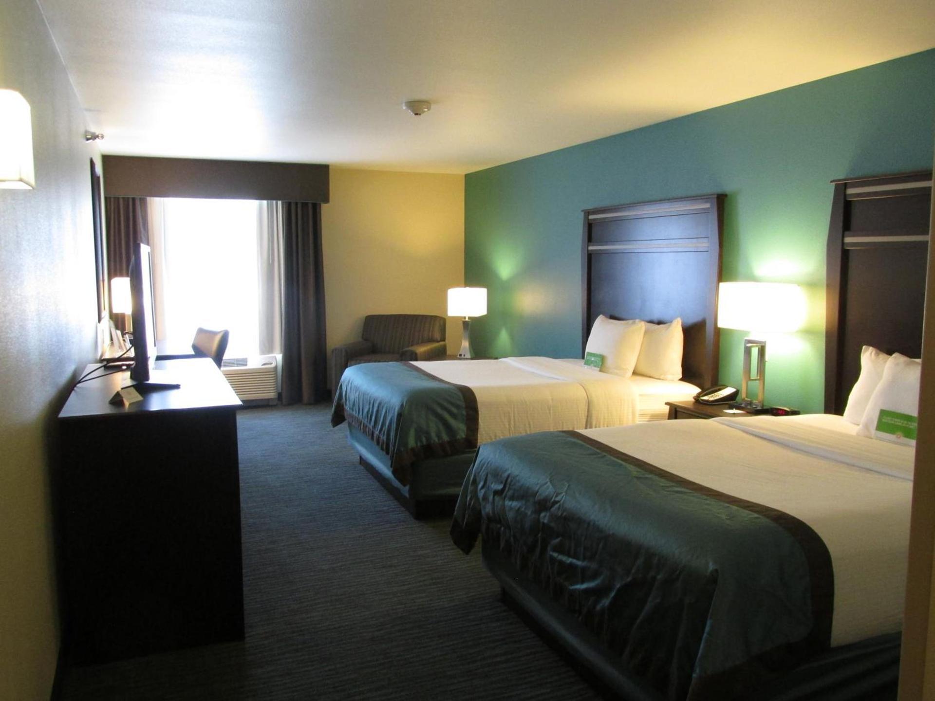 La Quinta by Wyndham Sioux Falls photo 42