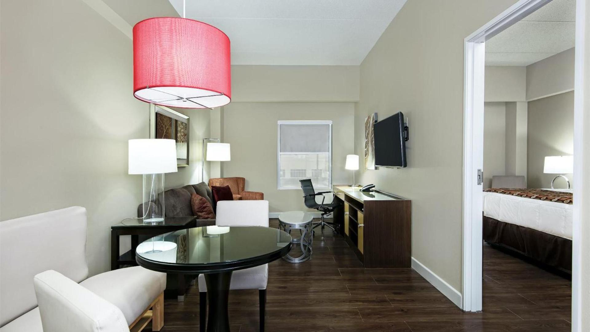 Hawthorn Extended Stay by Wyndham McAllen photo 8