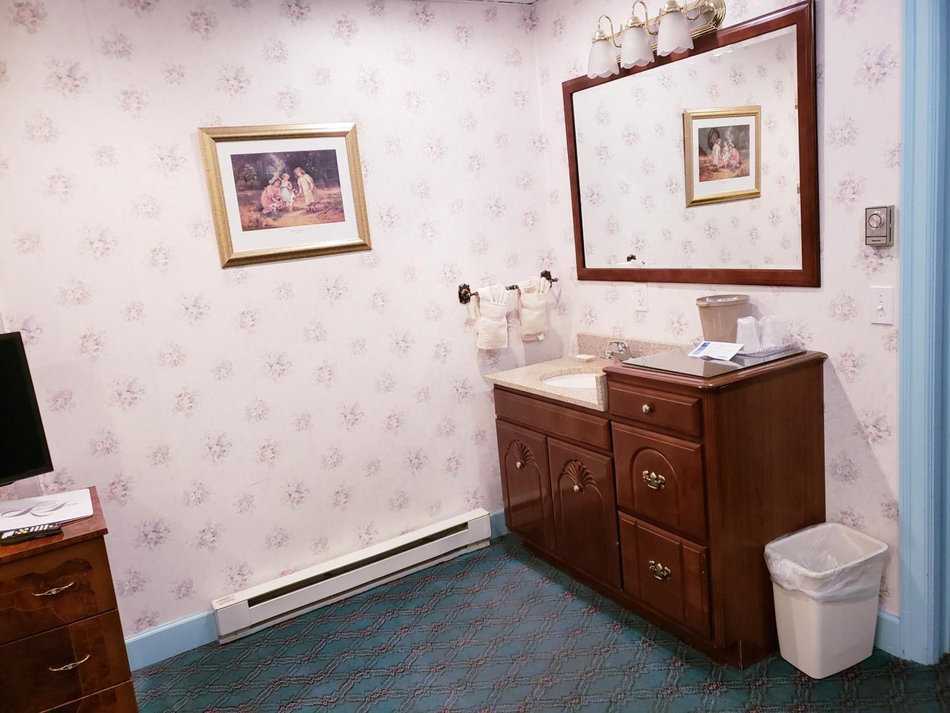 Lowell Inn photo 52