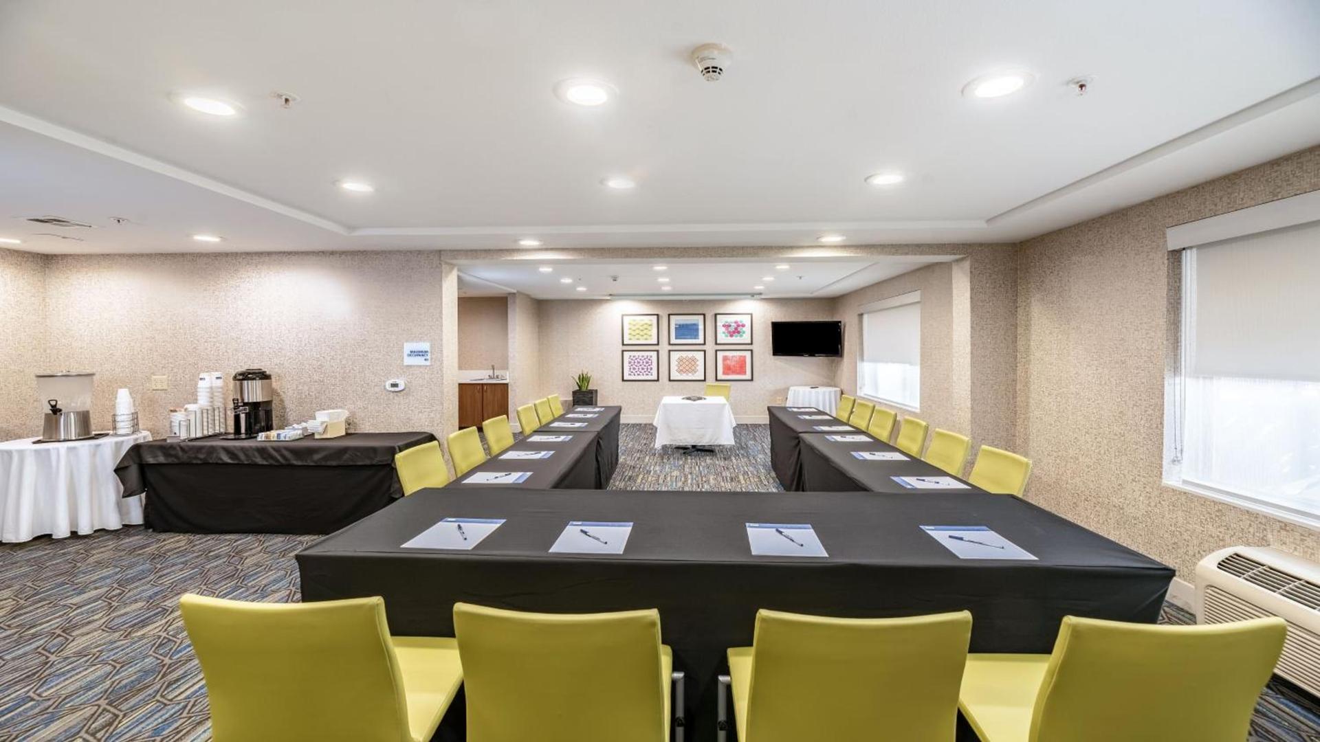 Holiday Inn Express Fremont - Milpitas Central by IHG photo 45