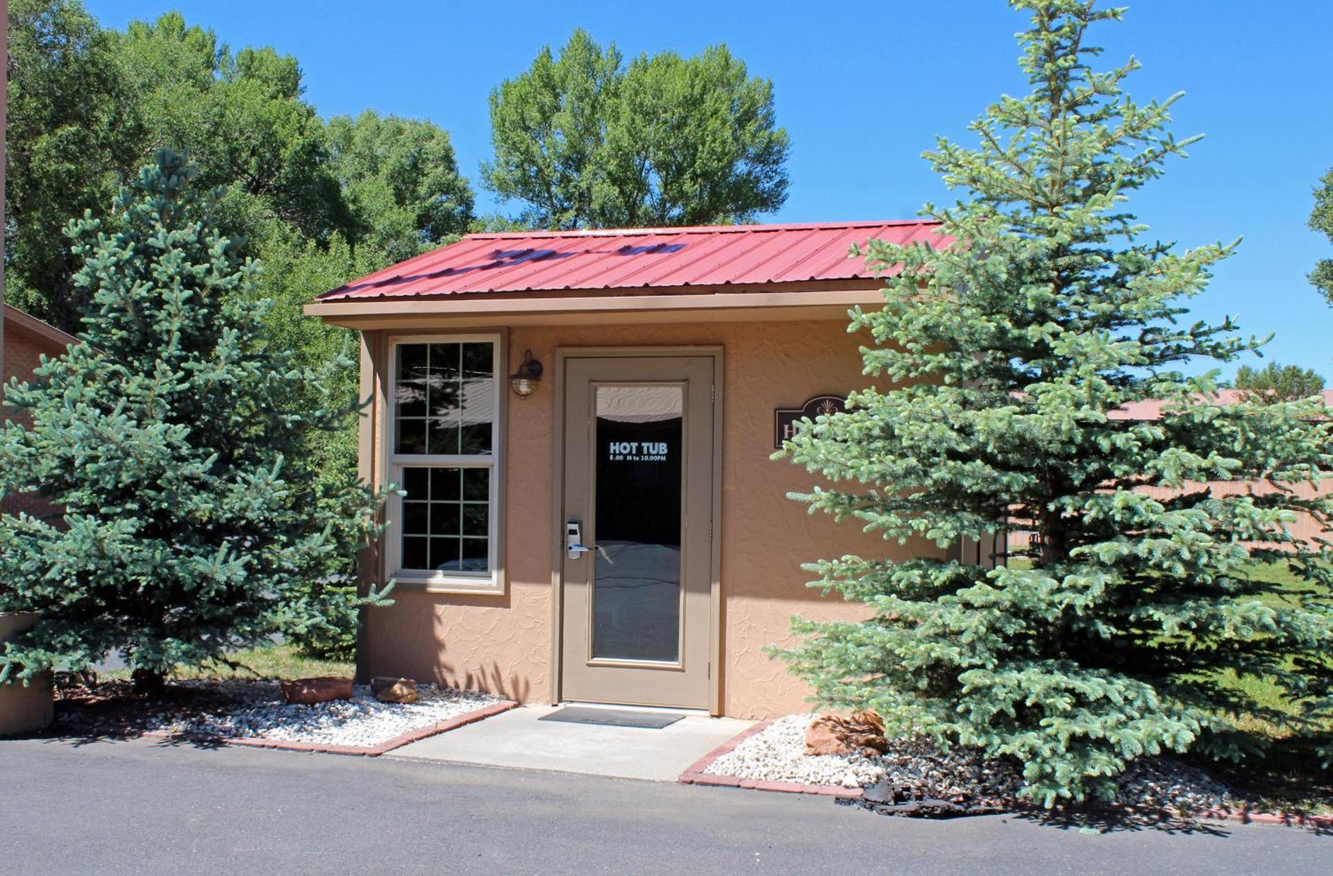 Rodeway Inn Gunnison - Crested Butte photo 12