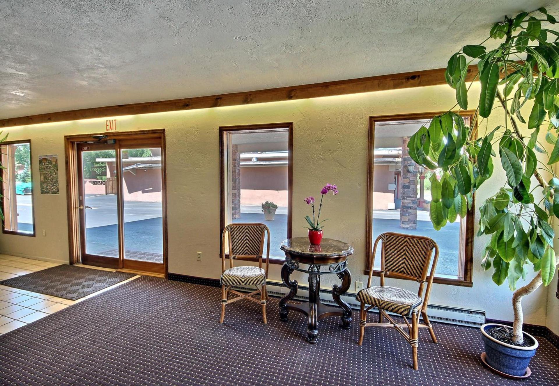 Rodeway Inn Gunnison - Crested Butte photo 16