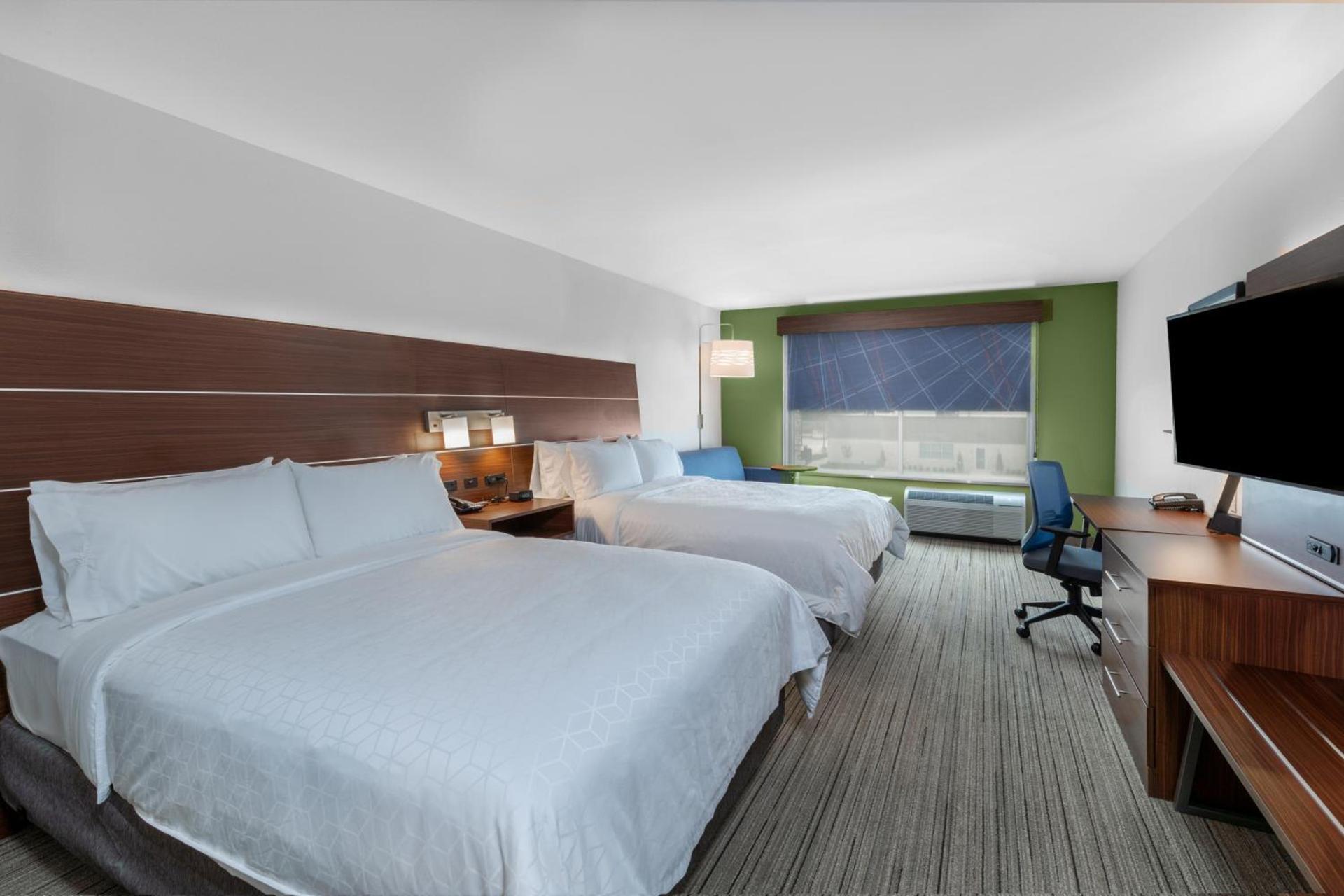 Holiday Inn Express & Suites - Parsons by IHG photo 9