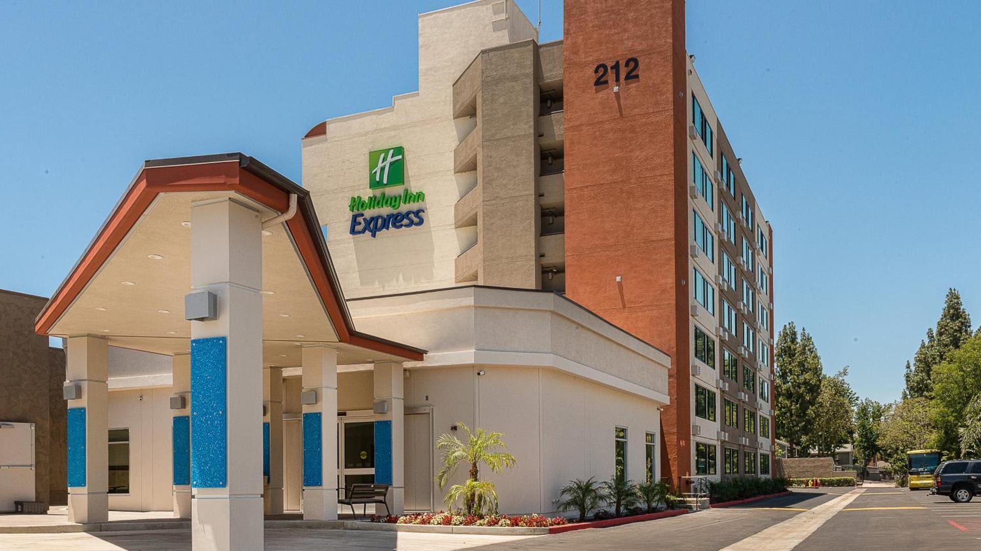 Holiday Inn Express Fullerton-Anaheim by IHG — hotel in Fullerton