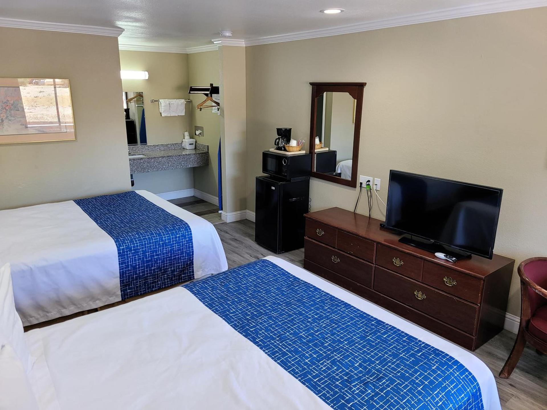 Travelodge by Wyndham Clearlake photo 6