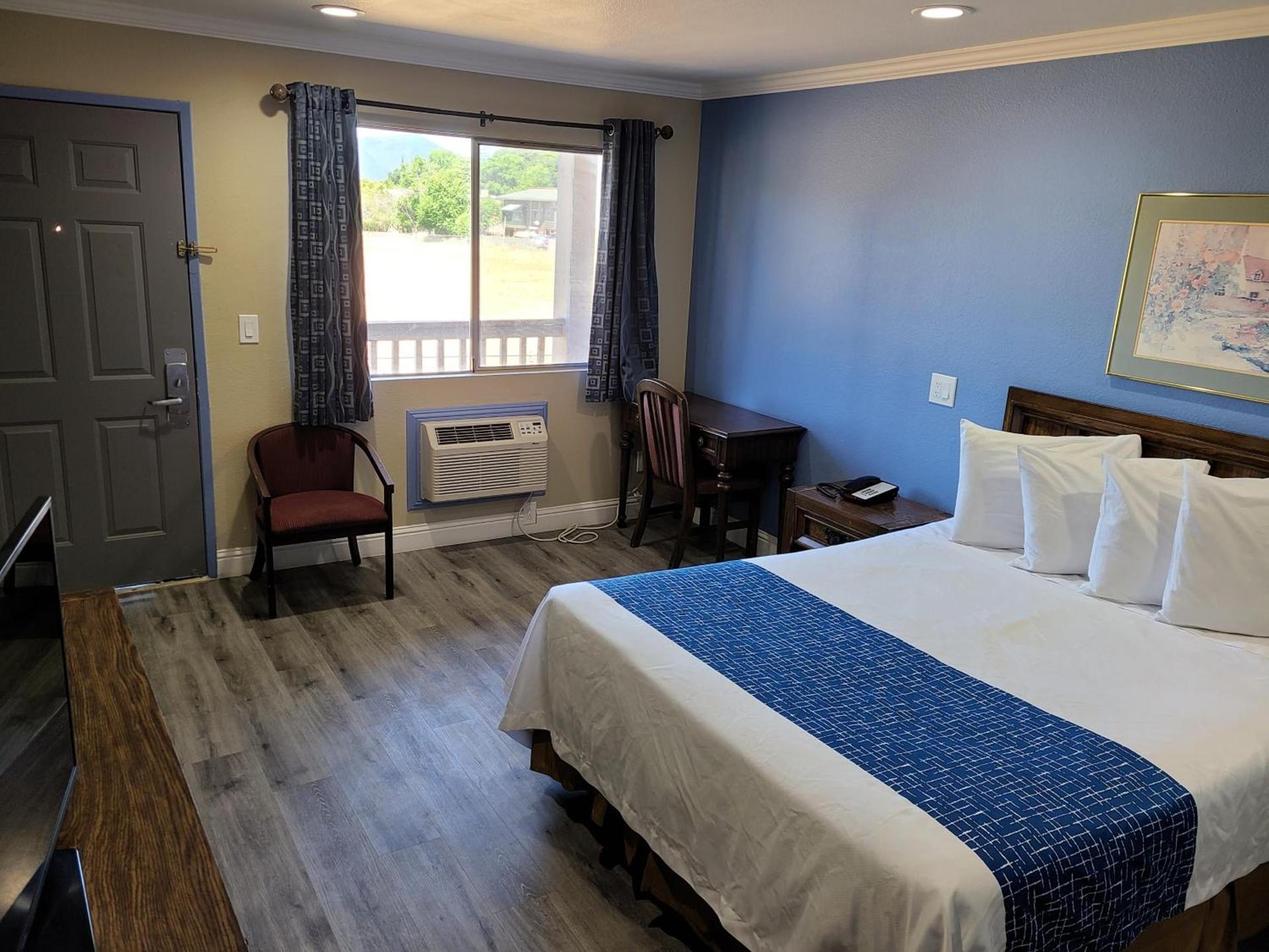 Travelodge by Wyndham Clearlake photo 8