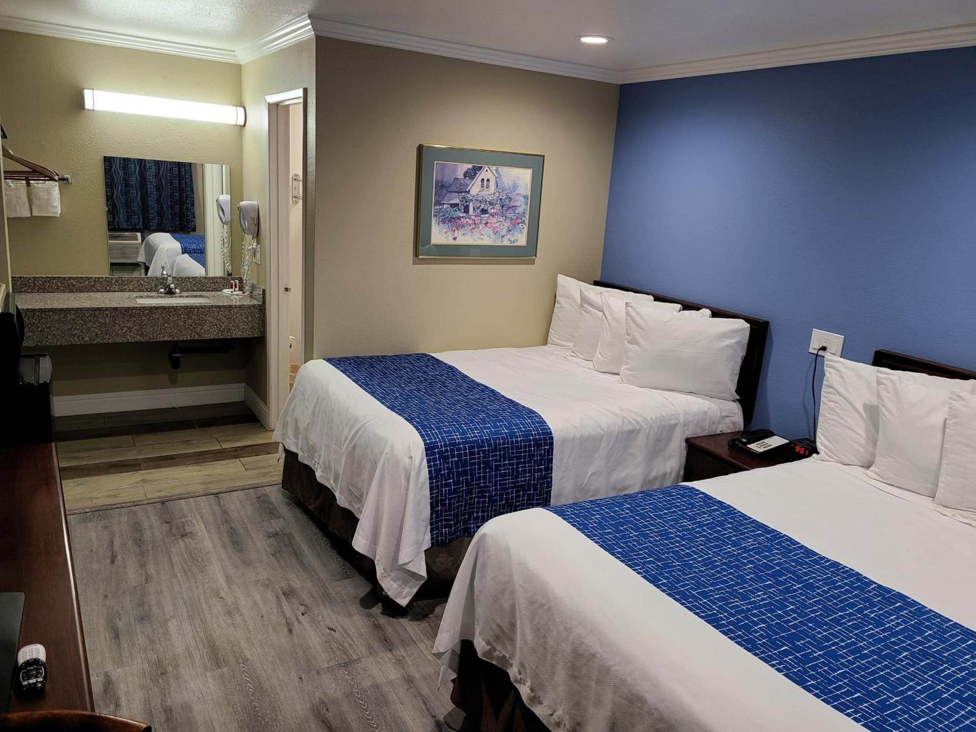 Travelodge by Wyndham Clearlake photo 18