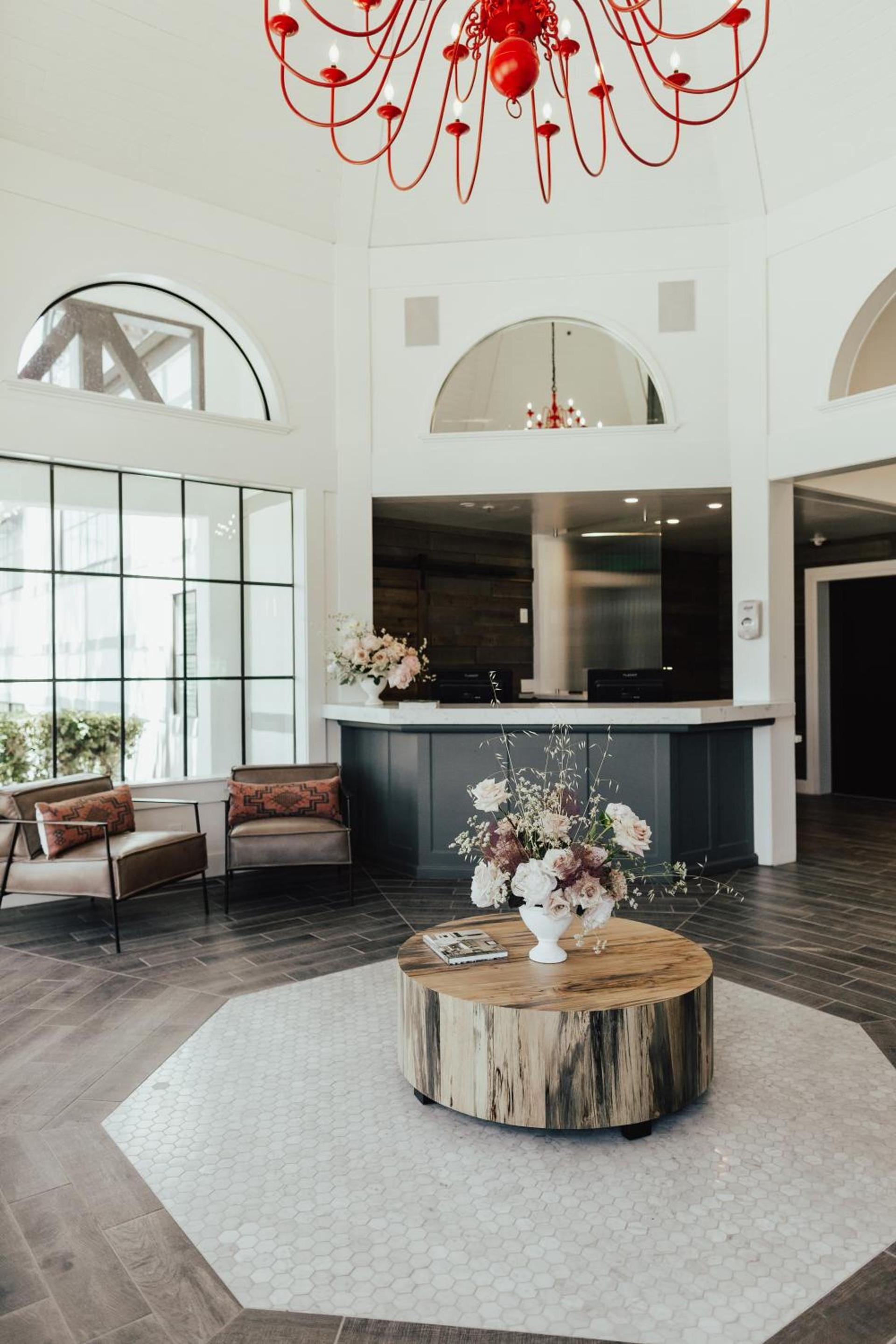 Vinland Hotel and Lounge photo 10