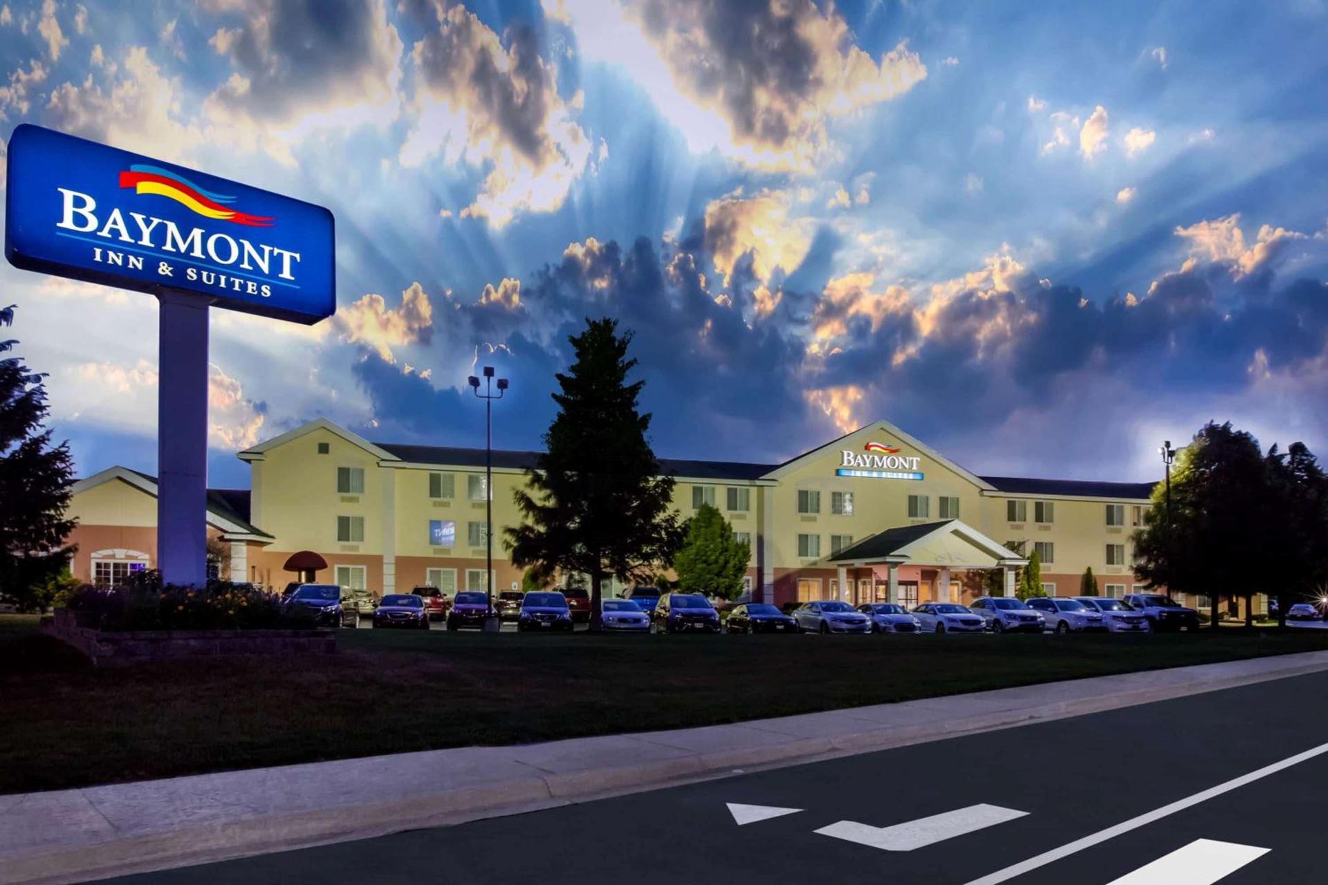 Baymont by Wyndham Mackinaw City — hotel in Mackinaw City