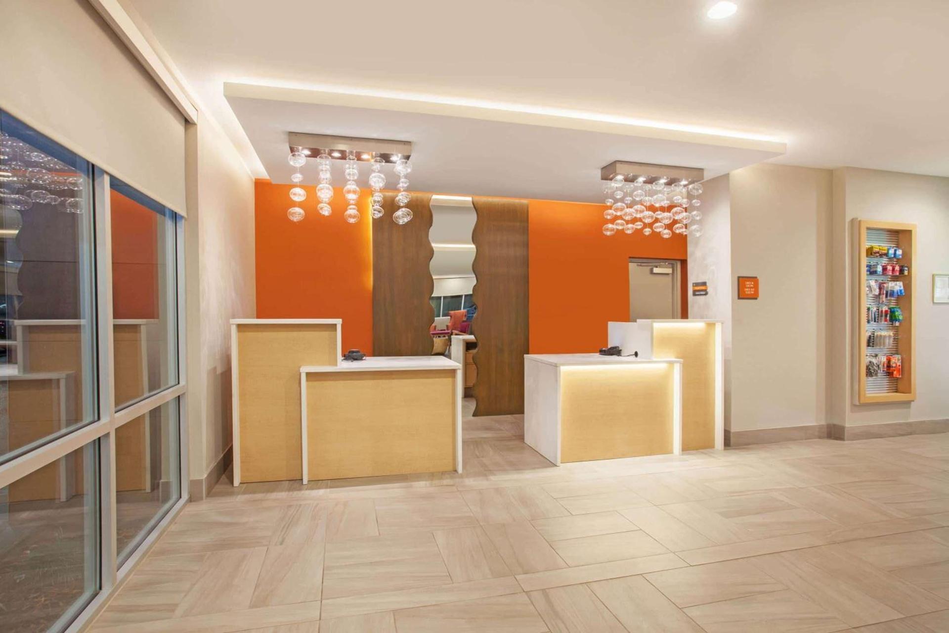 La Quinta by Wyndham Madera photo 18