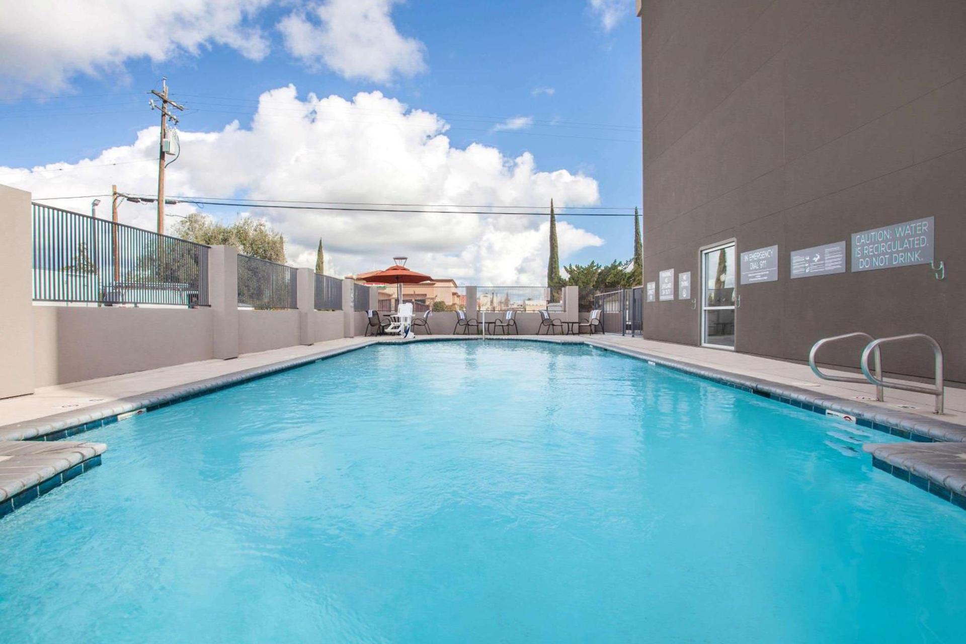 La Quinta by Wyndham Madera photo 4