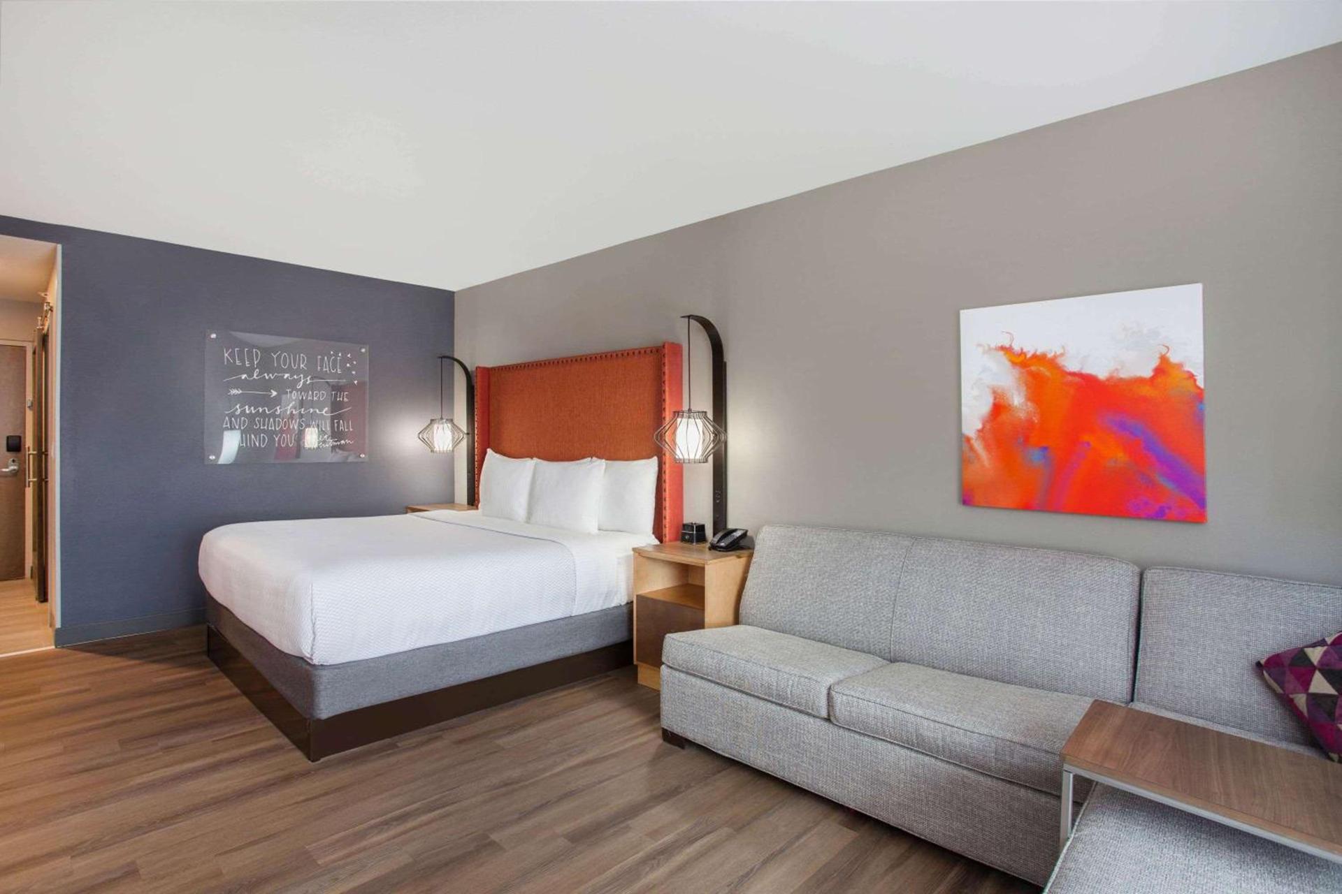 La Quinta by Wyndham Madera photo 10