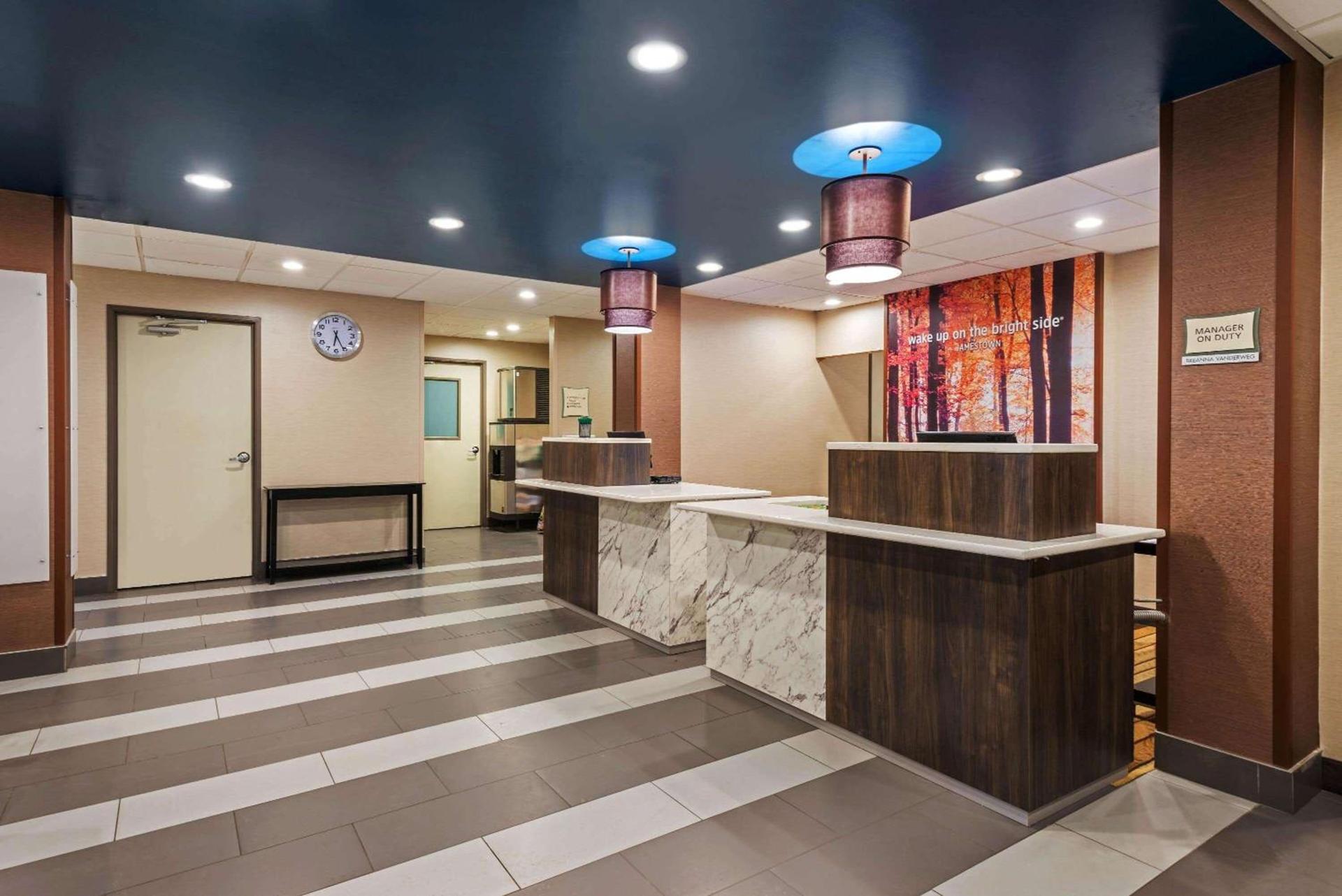 La Quinta by Wyndham Jamestown photo 11