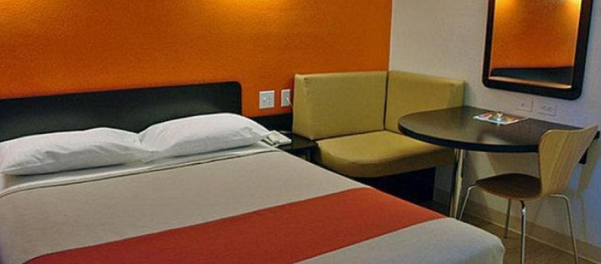 Motel 6 Fort Worth, Tx - Stockyards photo 42