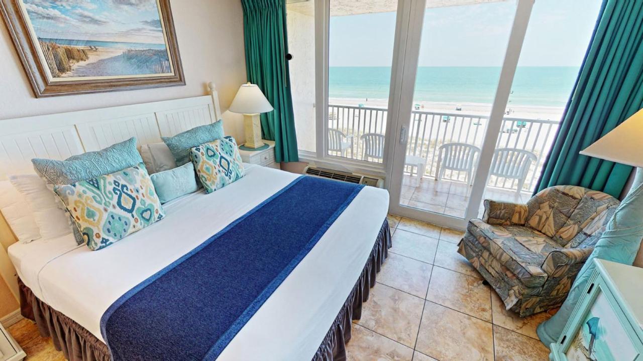 Island Inn Beach Resort photo 89