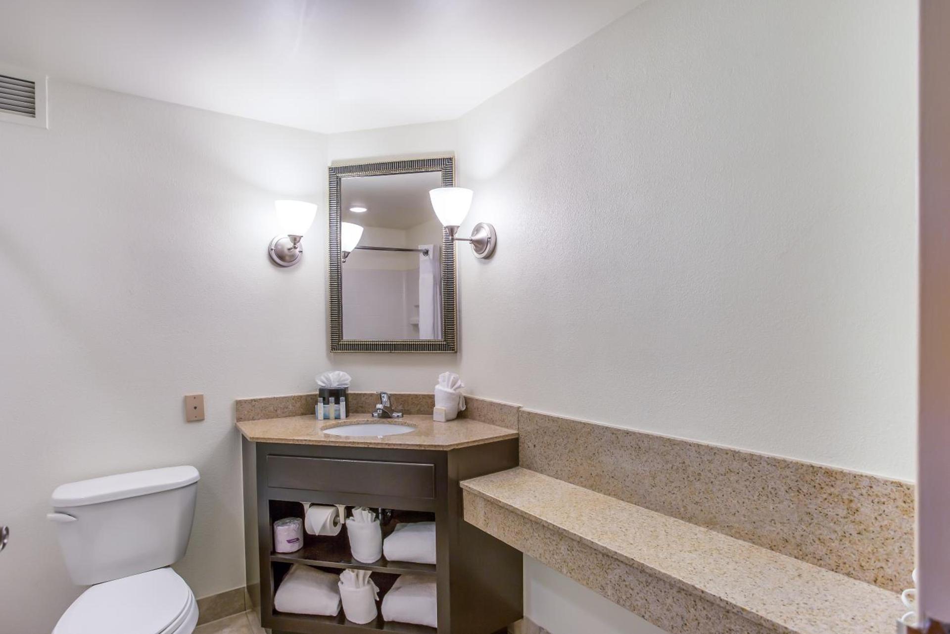 Burrstone Inn, an Ascend Collection Hotel photo 15