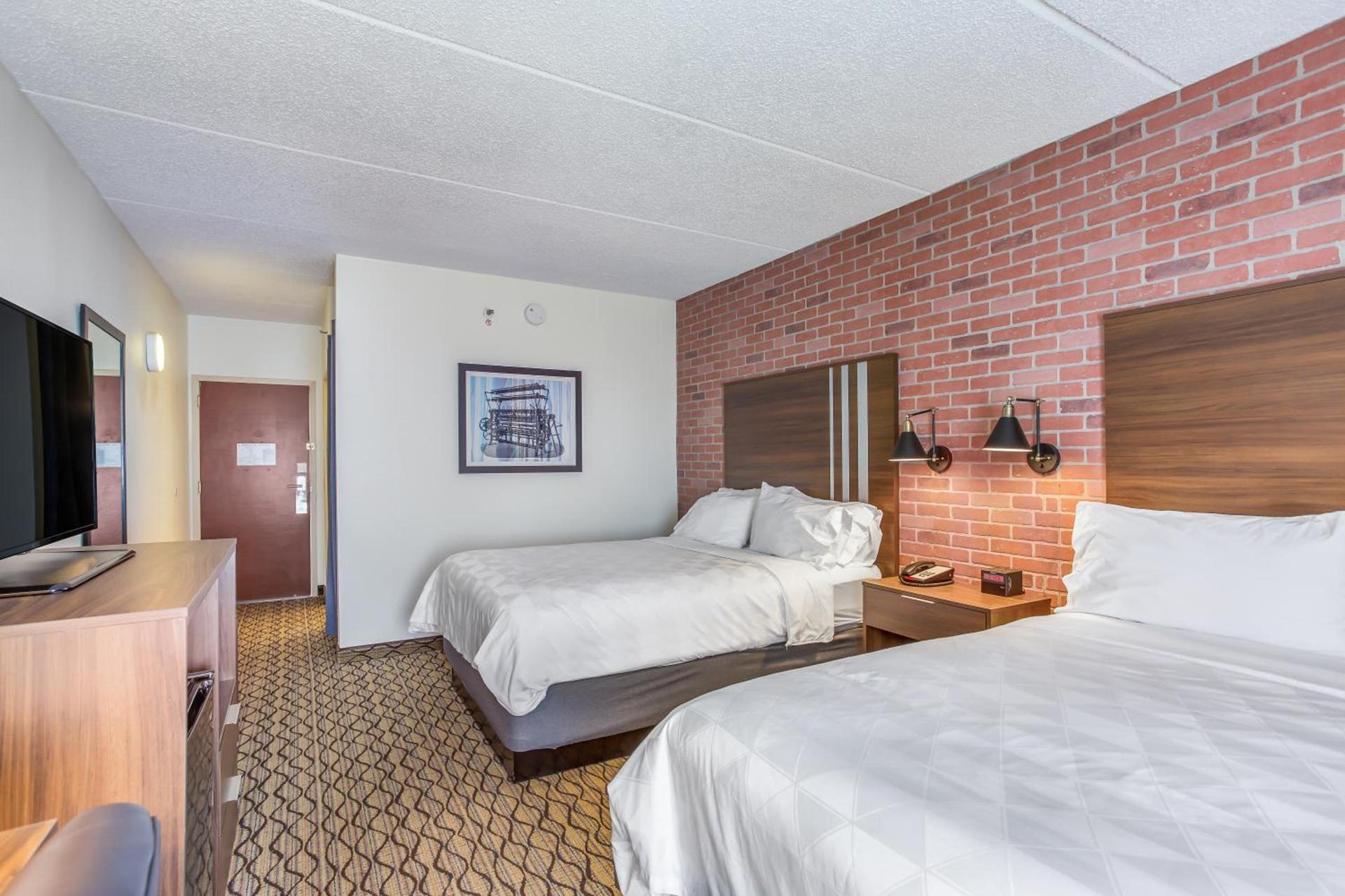 Burrstone Inn, an Ascend Collection Hotel photo 25