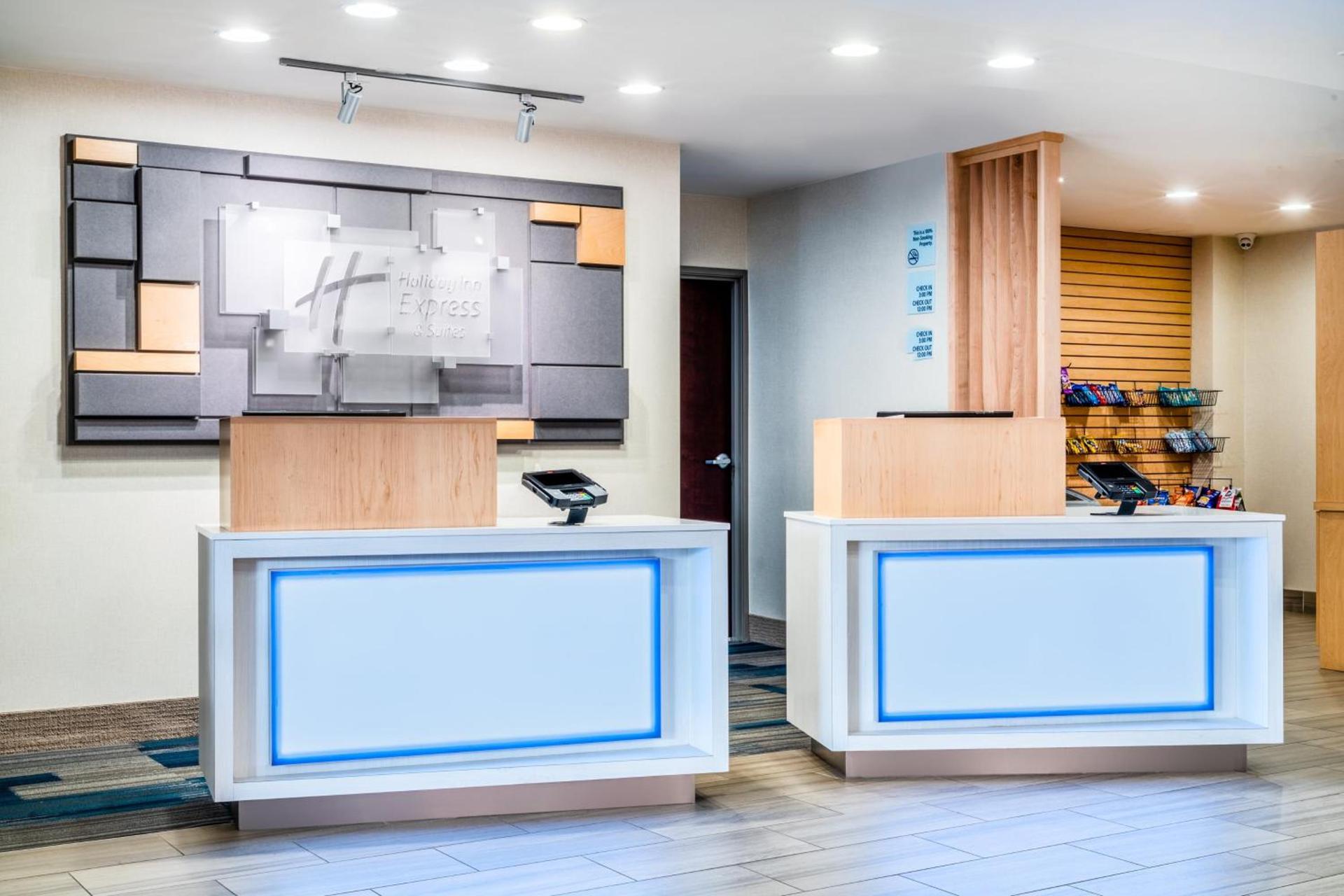 Holiday Inn Express Hotel & Suites Tappahannock by IHG photo 2