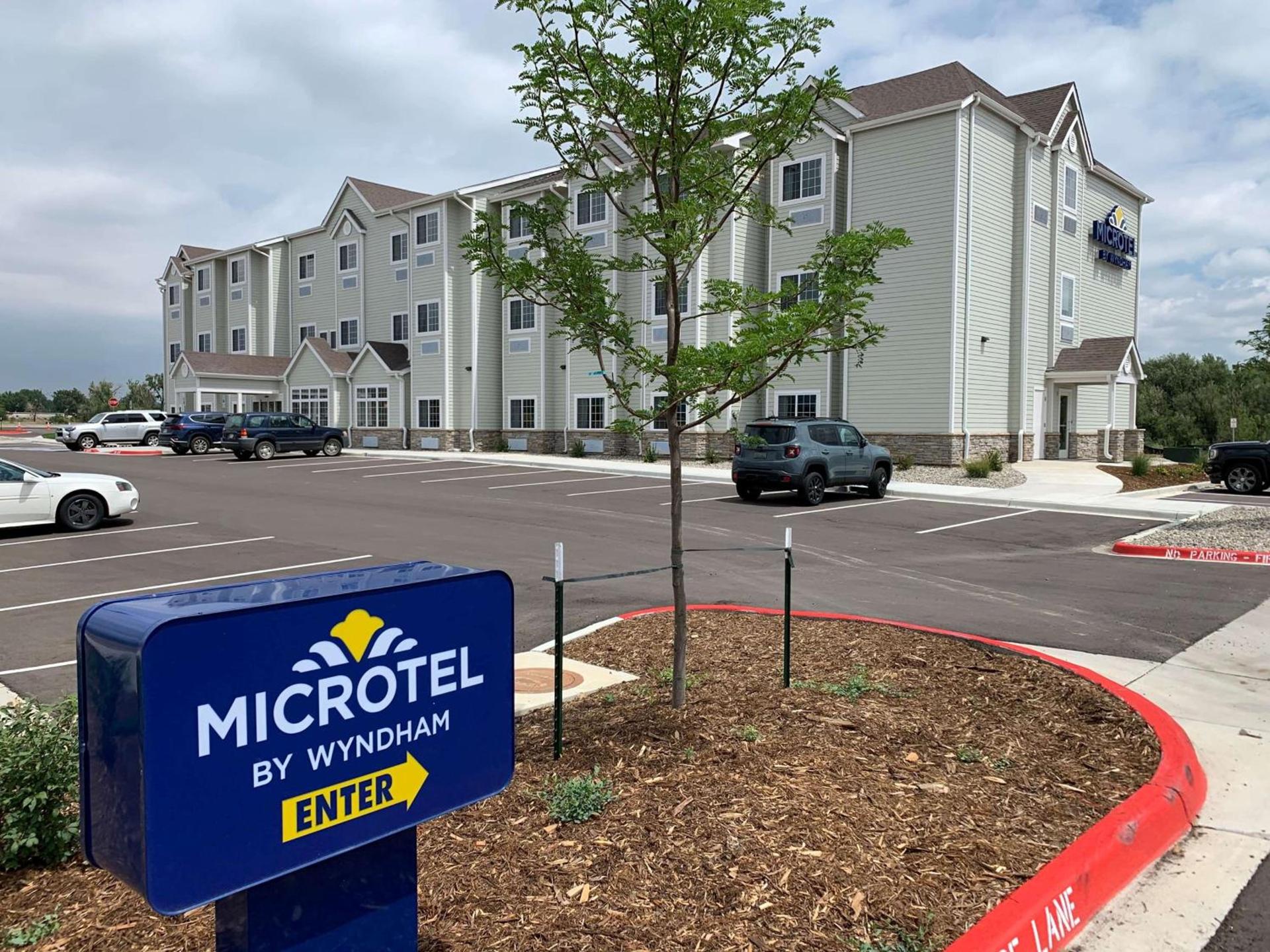Microtel Inn & Suites by Wyndham Fountain Fort Carson — hotel in Fountain