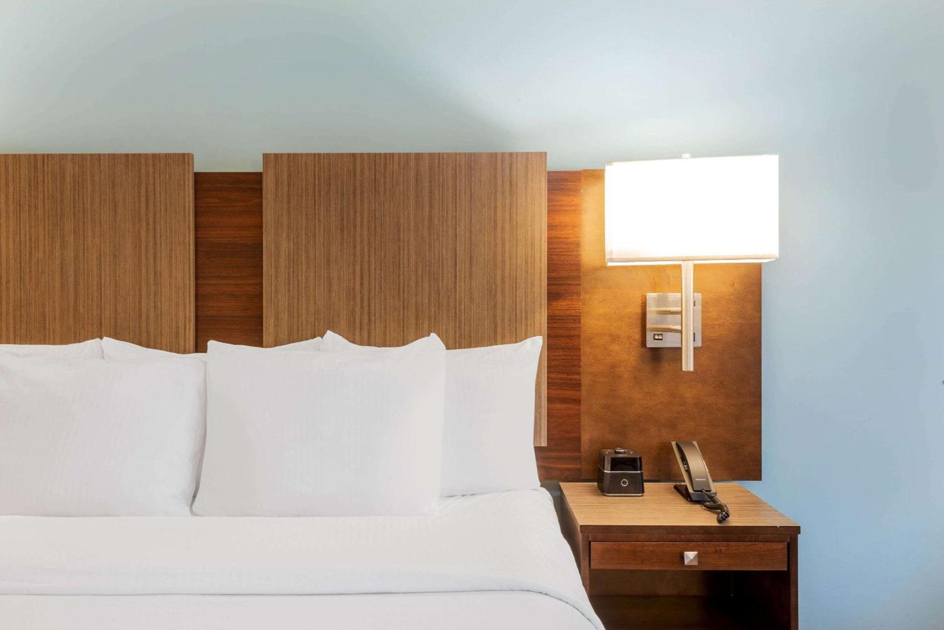 La Quinta by Wyndham Aberdeen-APG photo 8