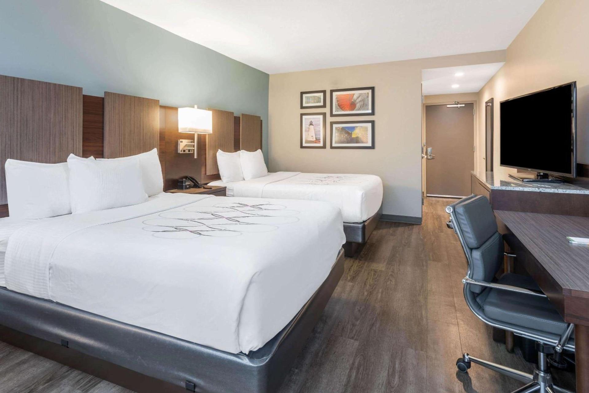 La Quinta by Wyndham Aberdeen-APG photo 11