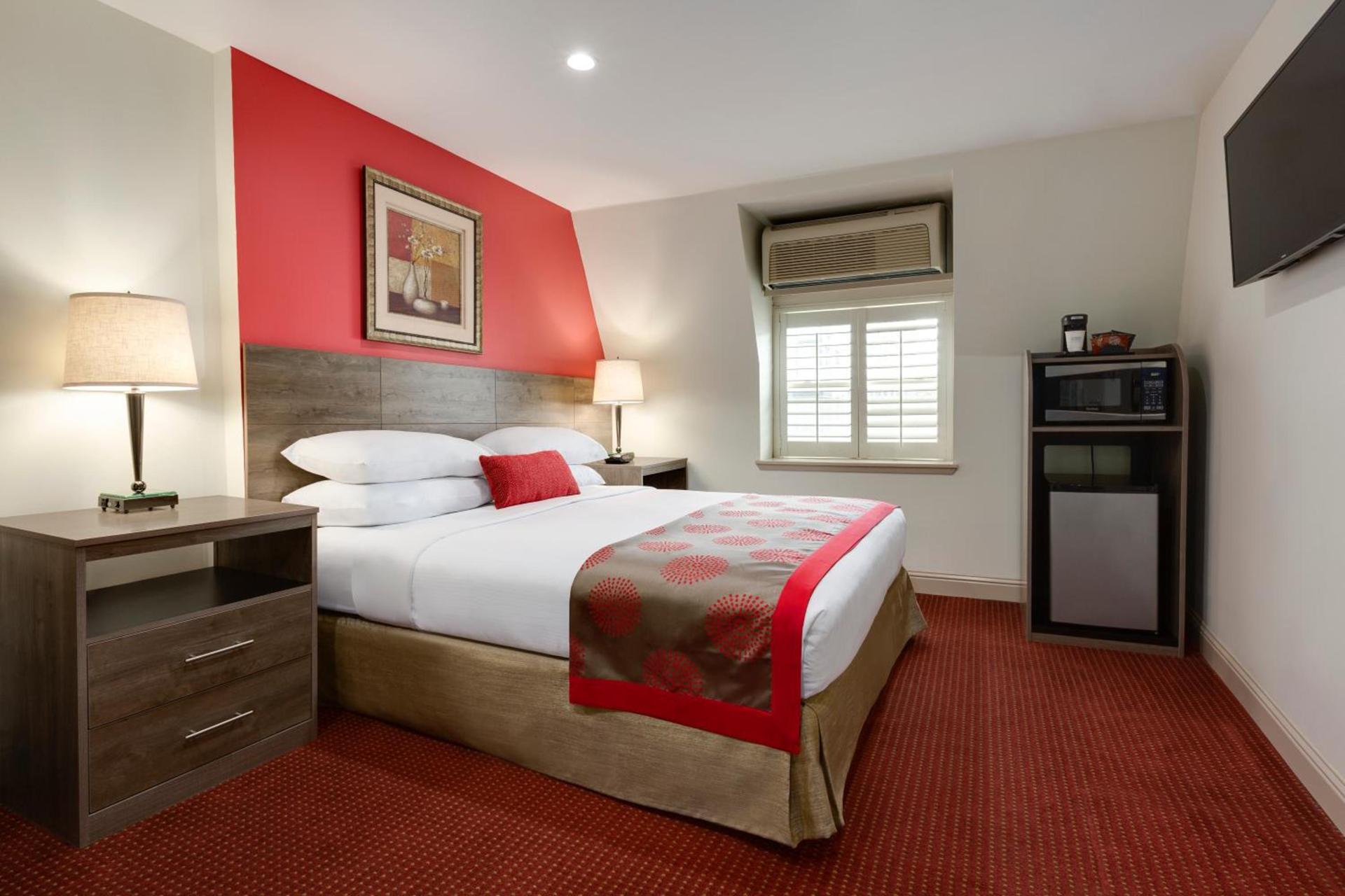 Ramada by Wyndham Oakland Downtown City Center photo 38