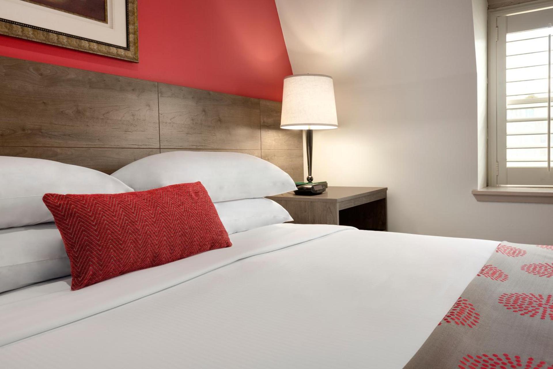 Ramada by Wyndham Oakland Downtown City Center photo 30
