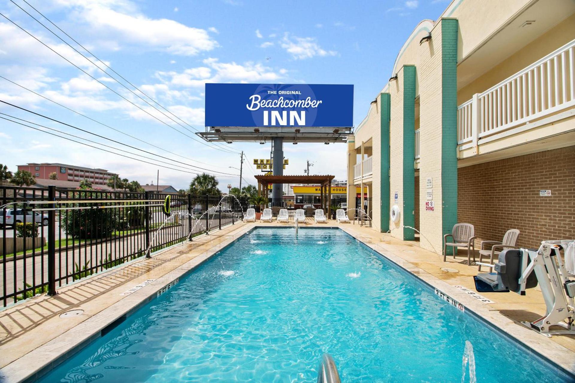 Motel 6 Classic Galveston, TX Beach-Seawall photo 2