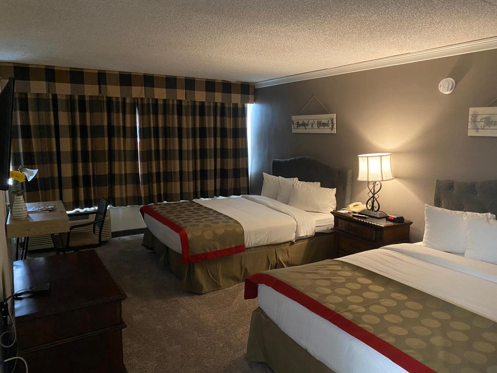Ramada by Wyndham Albuquerque Midtown photo 67