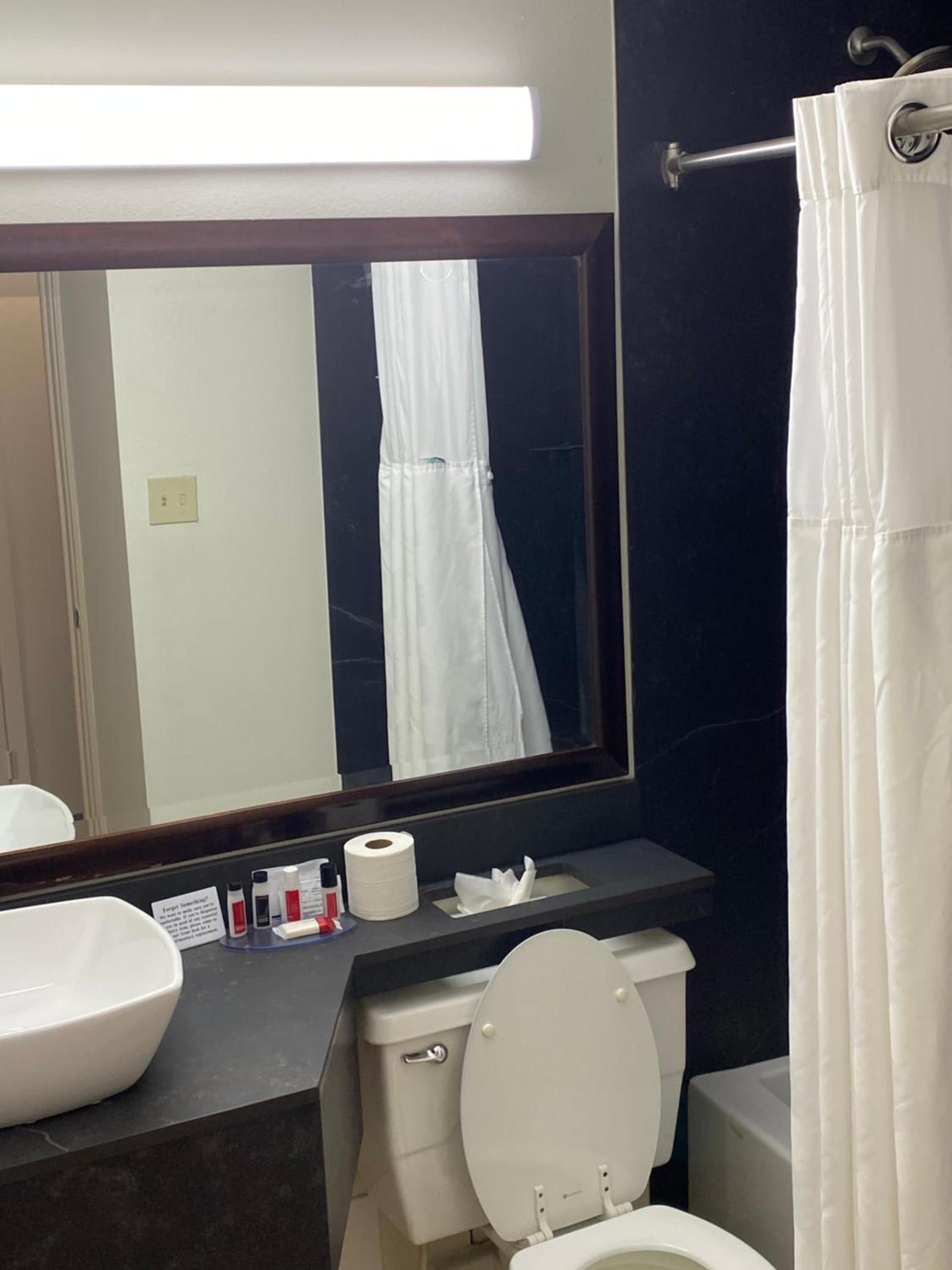 Ramada by Wyndham Albuquerque Midtown photo 64