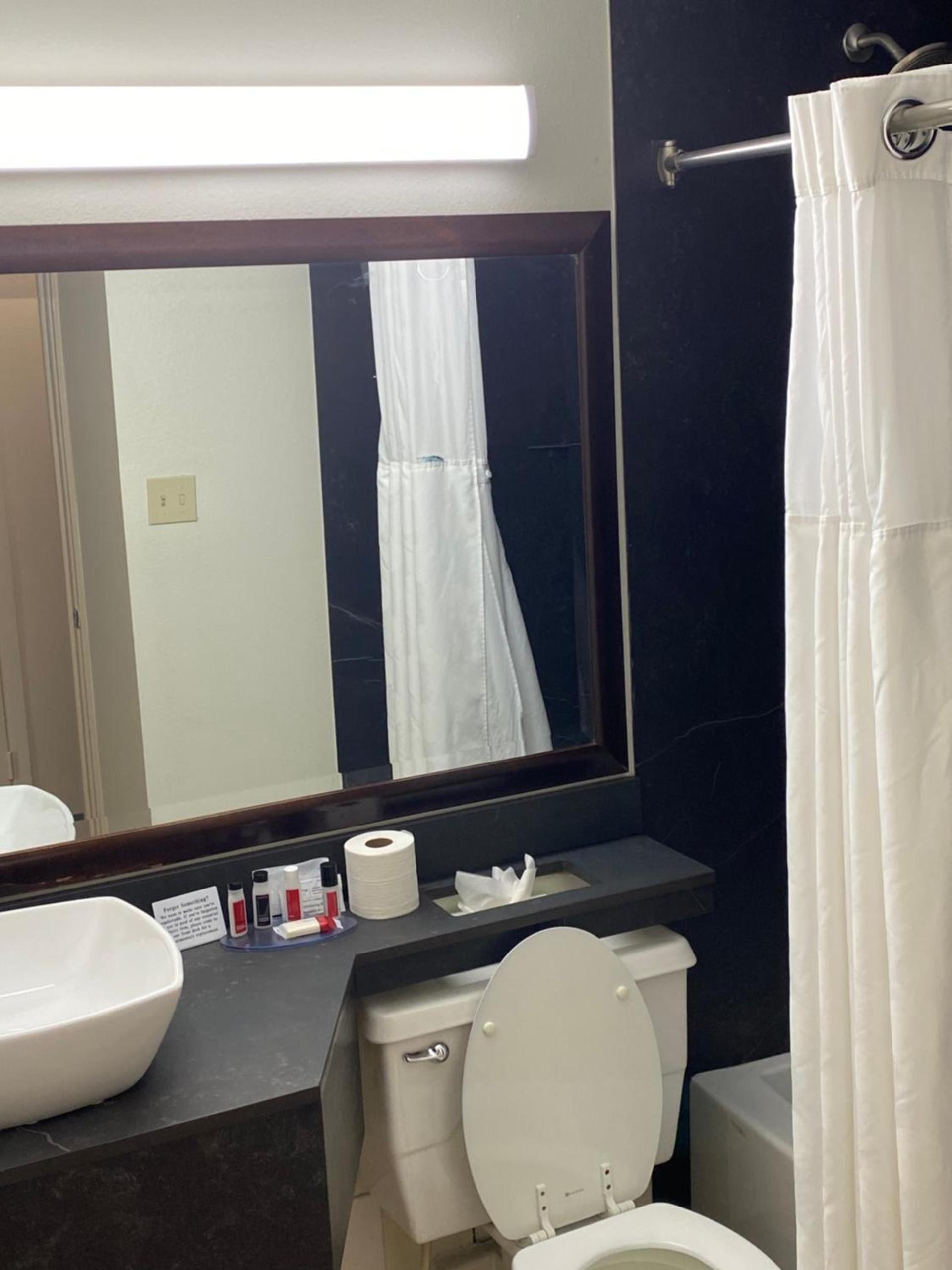 Ramada by Wyndham Albuquerque Midtown photo 63