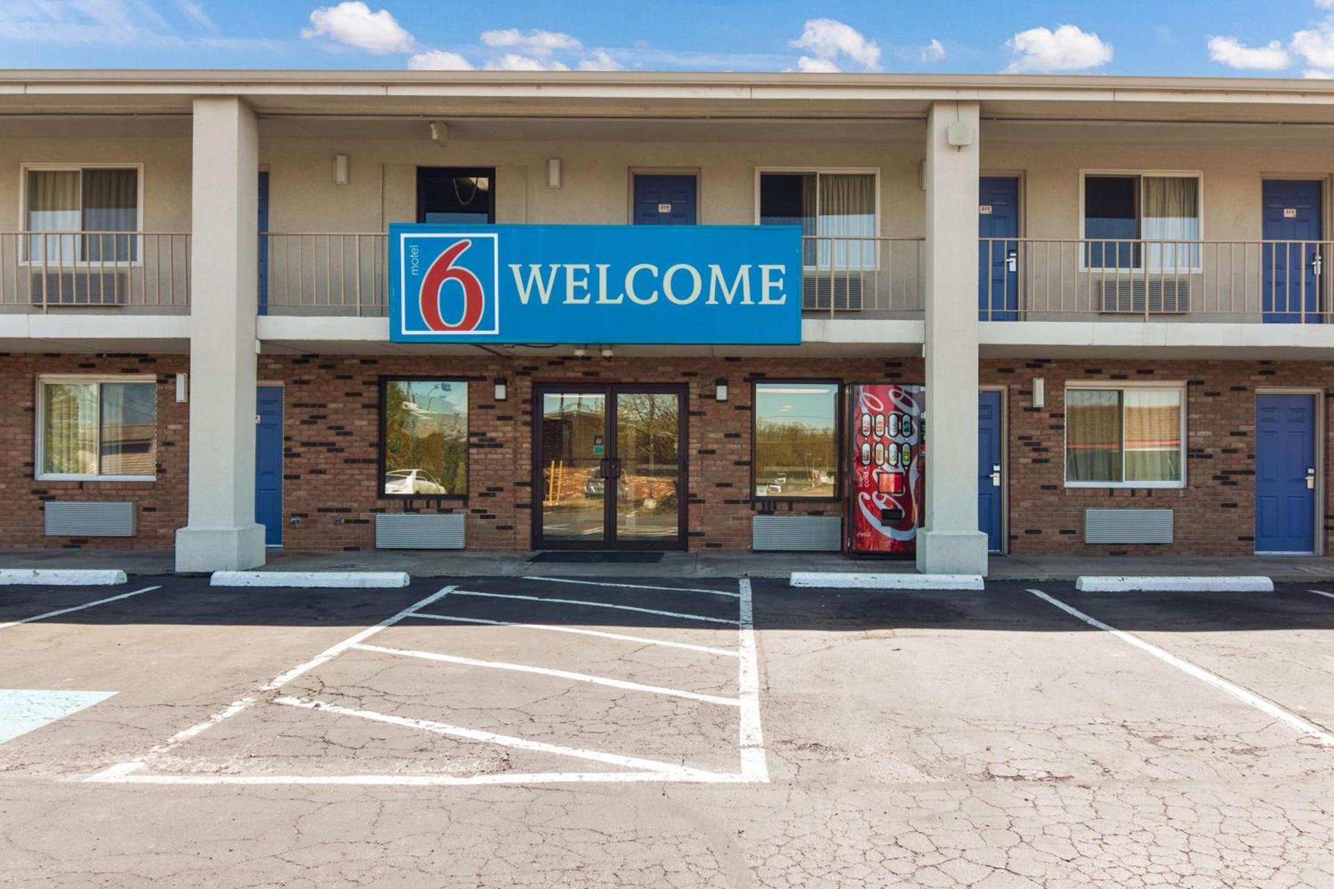 Motel 6-Youngstown, OH photo 2