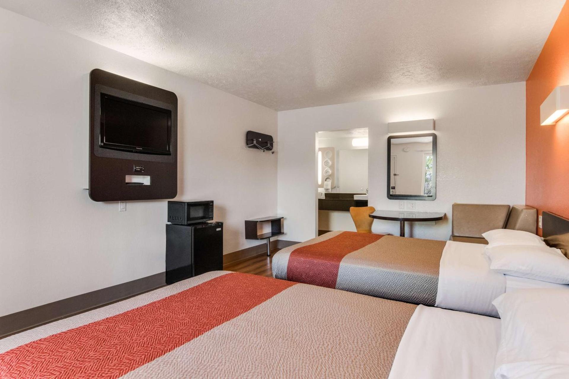 Motel 6-Youngstown, OH photo 22