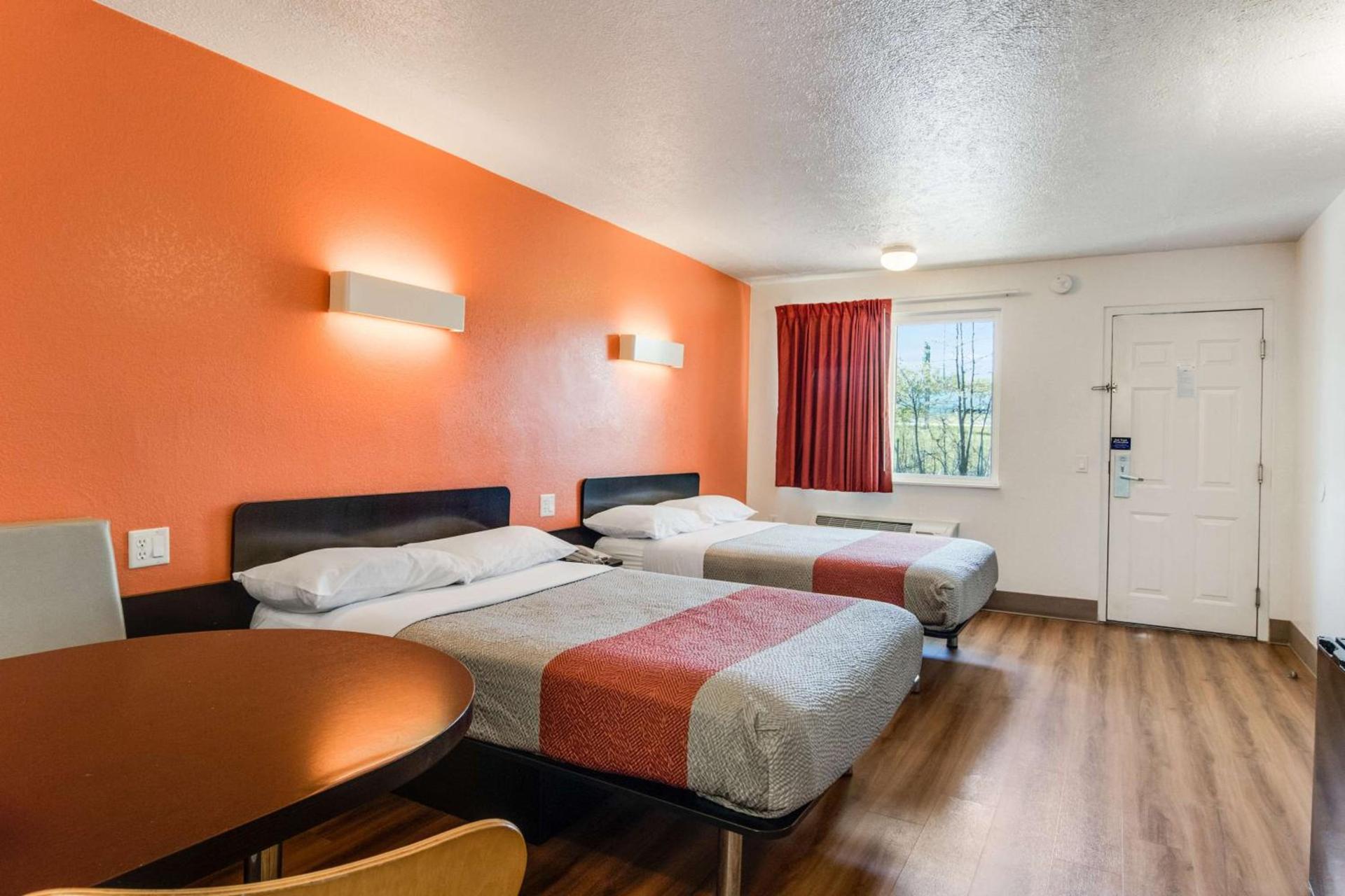 Motel 6-Youngstown, OH photo 21