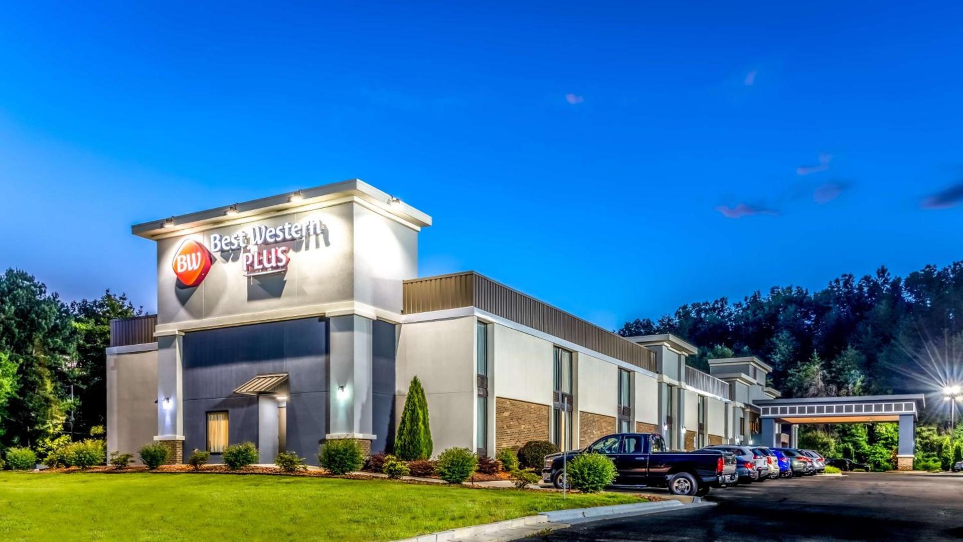 Best Western Plus Yadkin Valley Inn & Suites photo 16