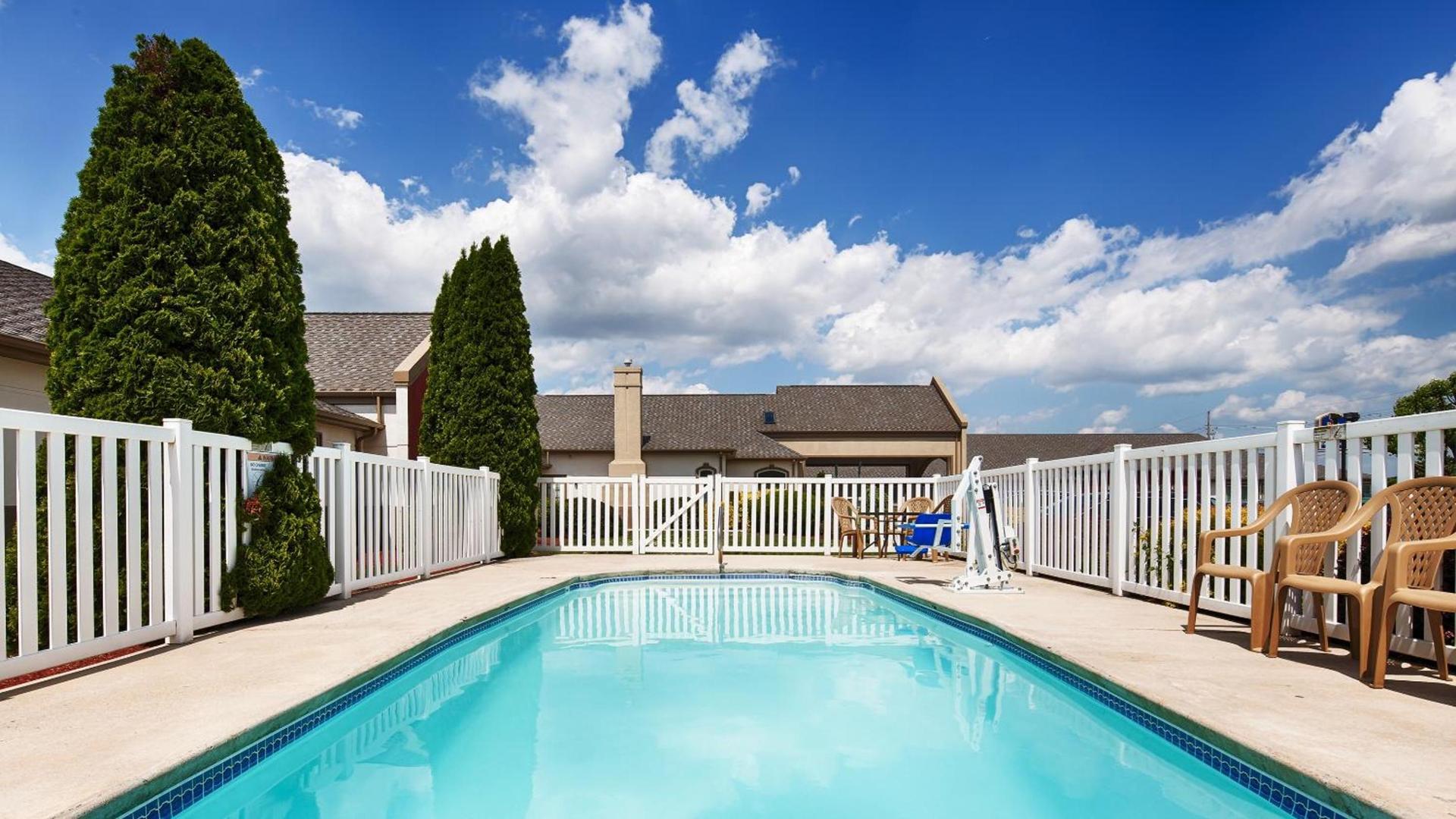 Best Western Chambersburg photo 3