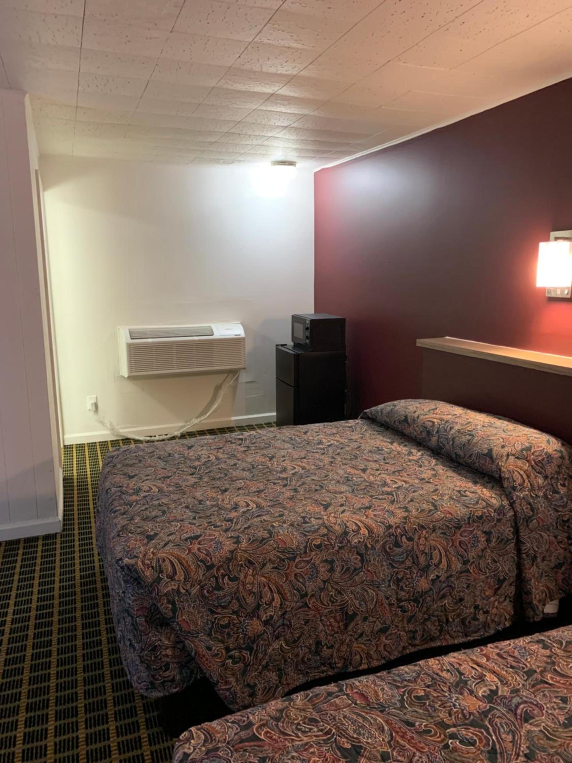 Boone trail inn photo 19