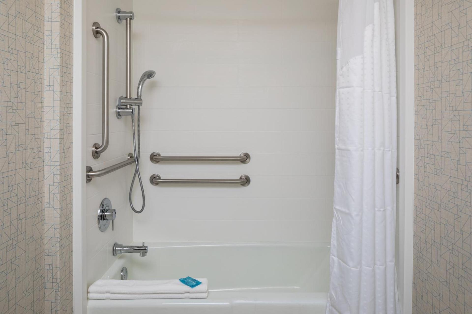 Holiday Inn Express Atlanta Airport-College Park by IHG photo 22