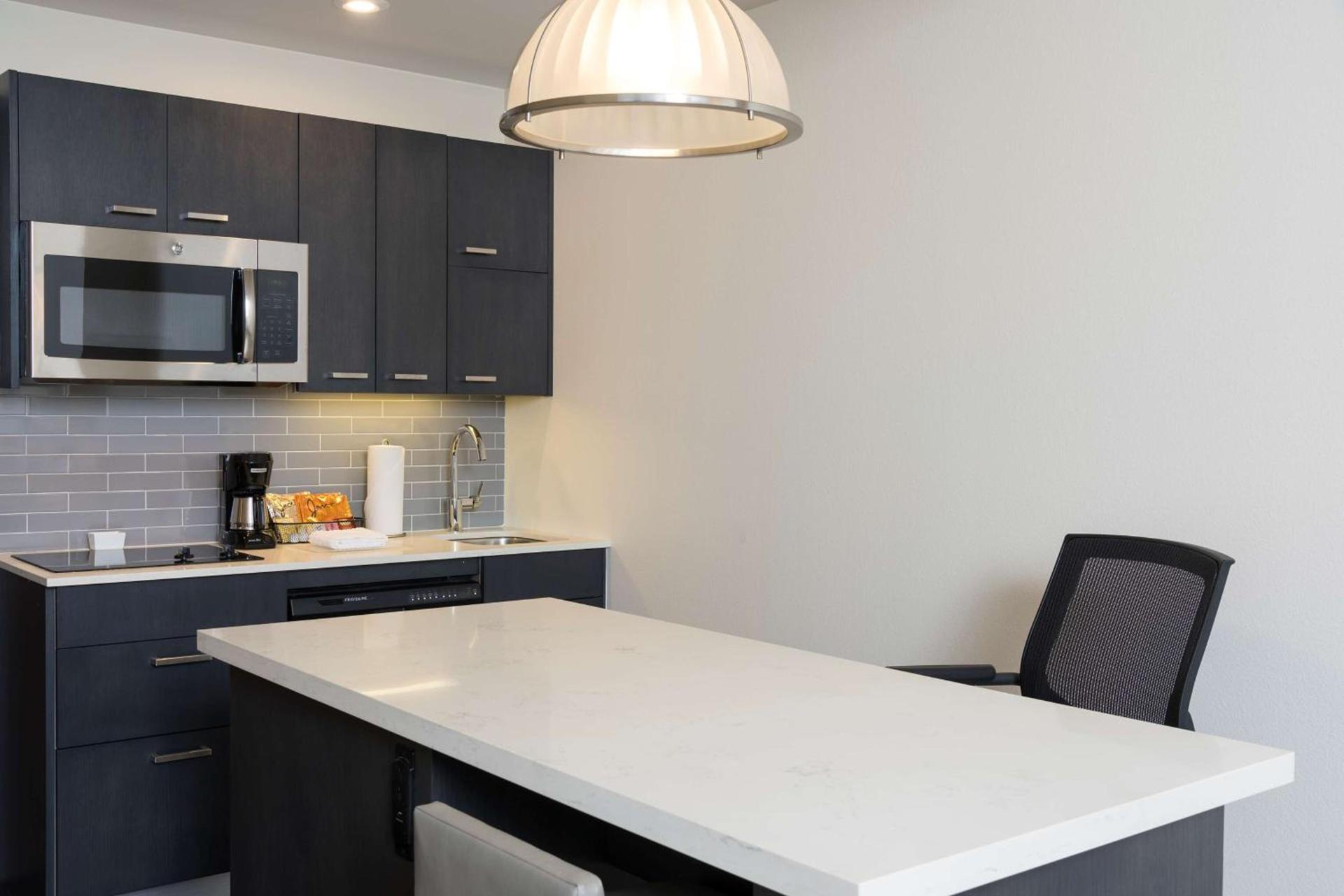 Hyatt House Austin/Downtown photo 10