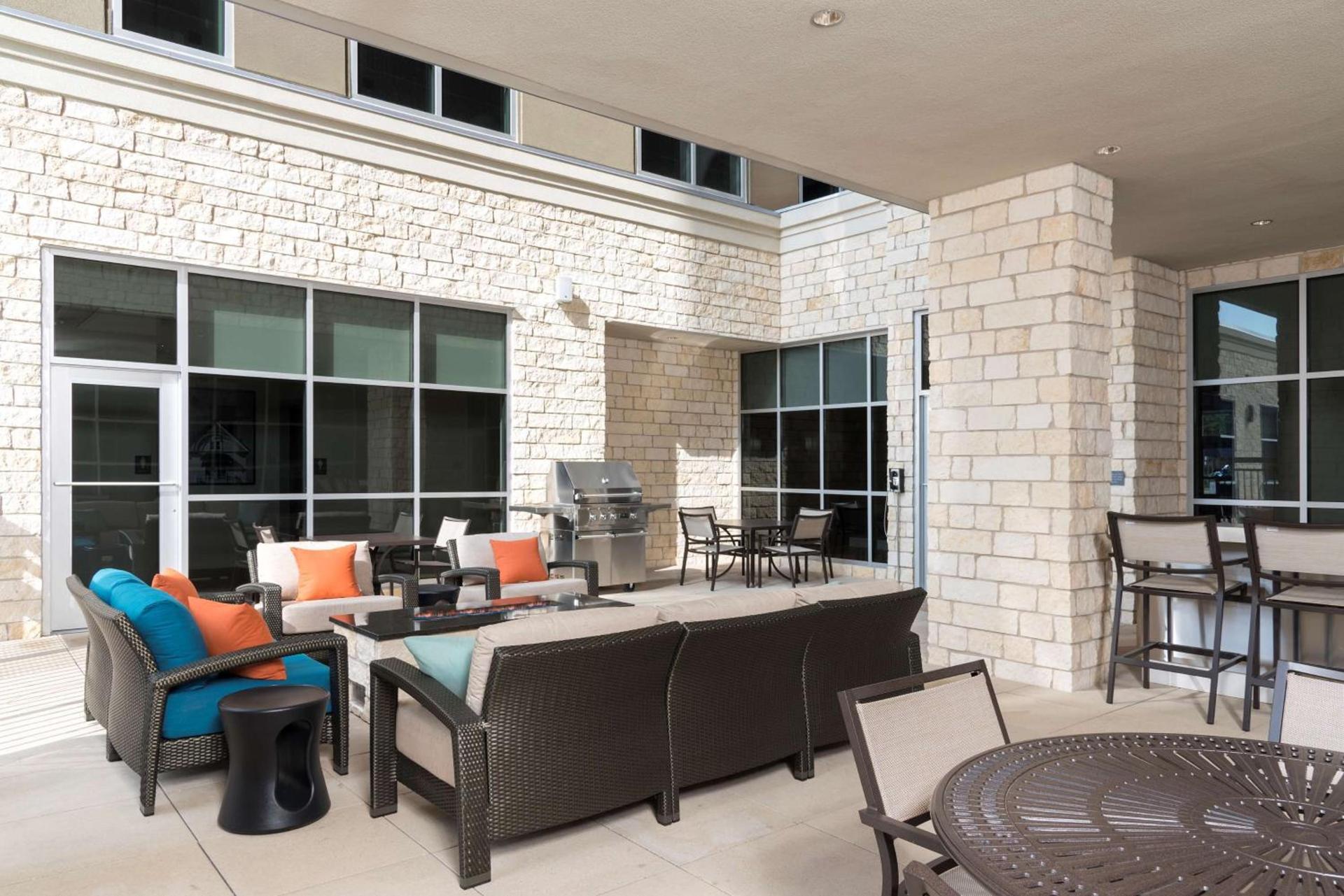 Hyatt House Austin/Downtown photo 4