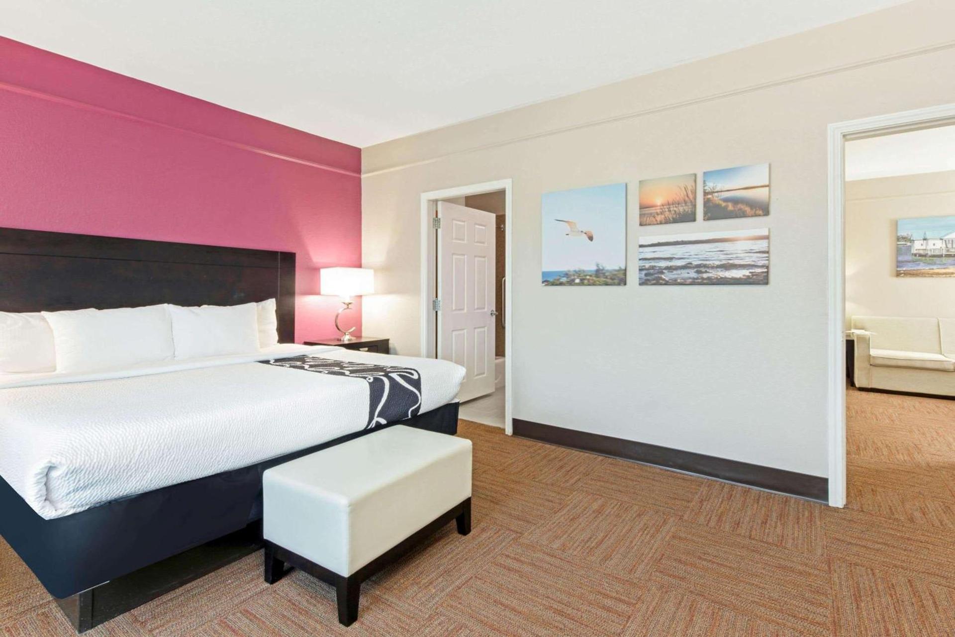 La Quinta by Wyndham Winnie photo 24
