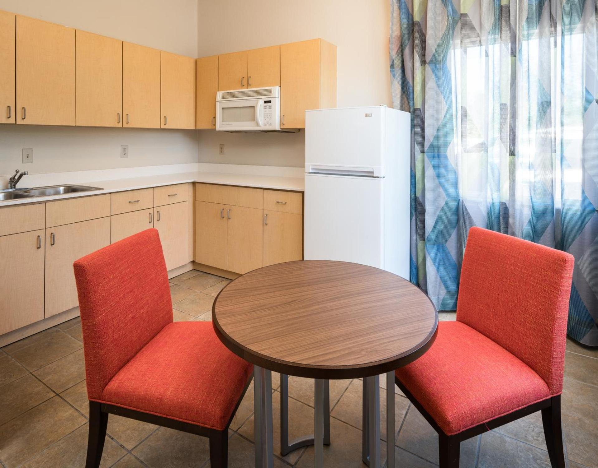 Holiday Inn Express & Suites Orlando International Airport by IHG photo 5
