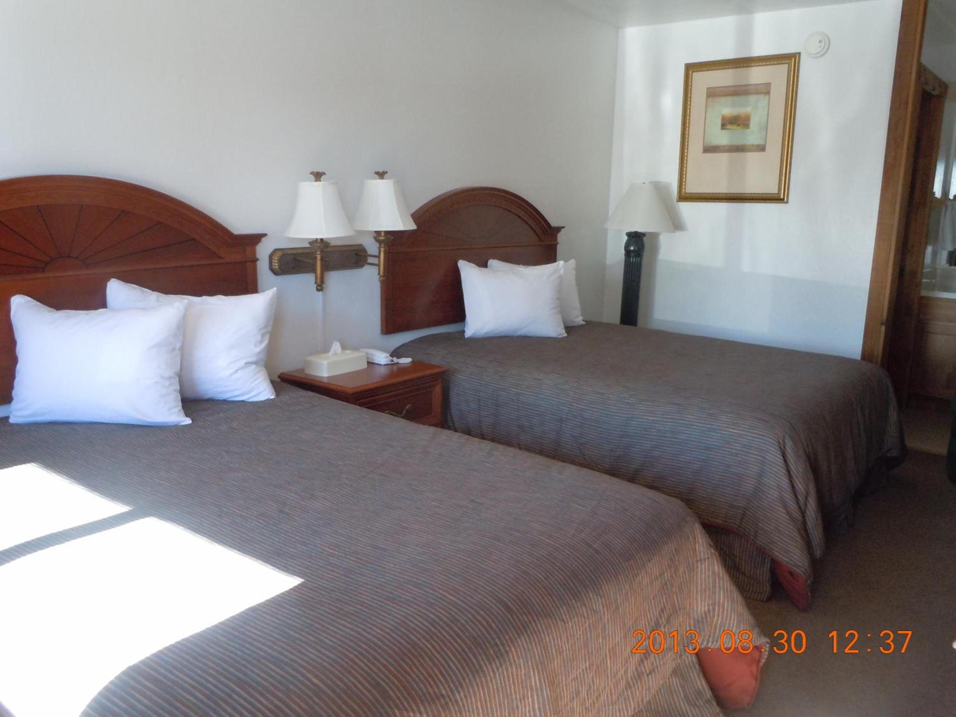 High Country Motel photo 16